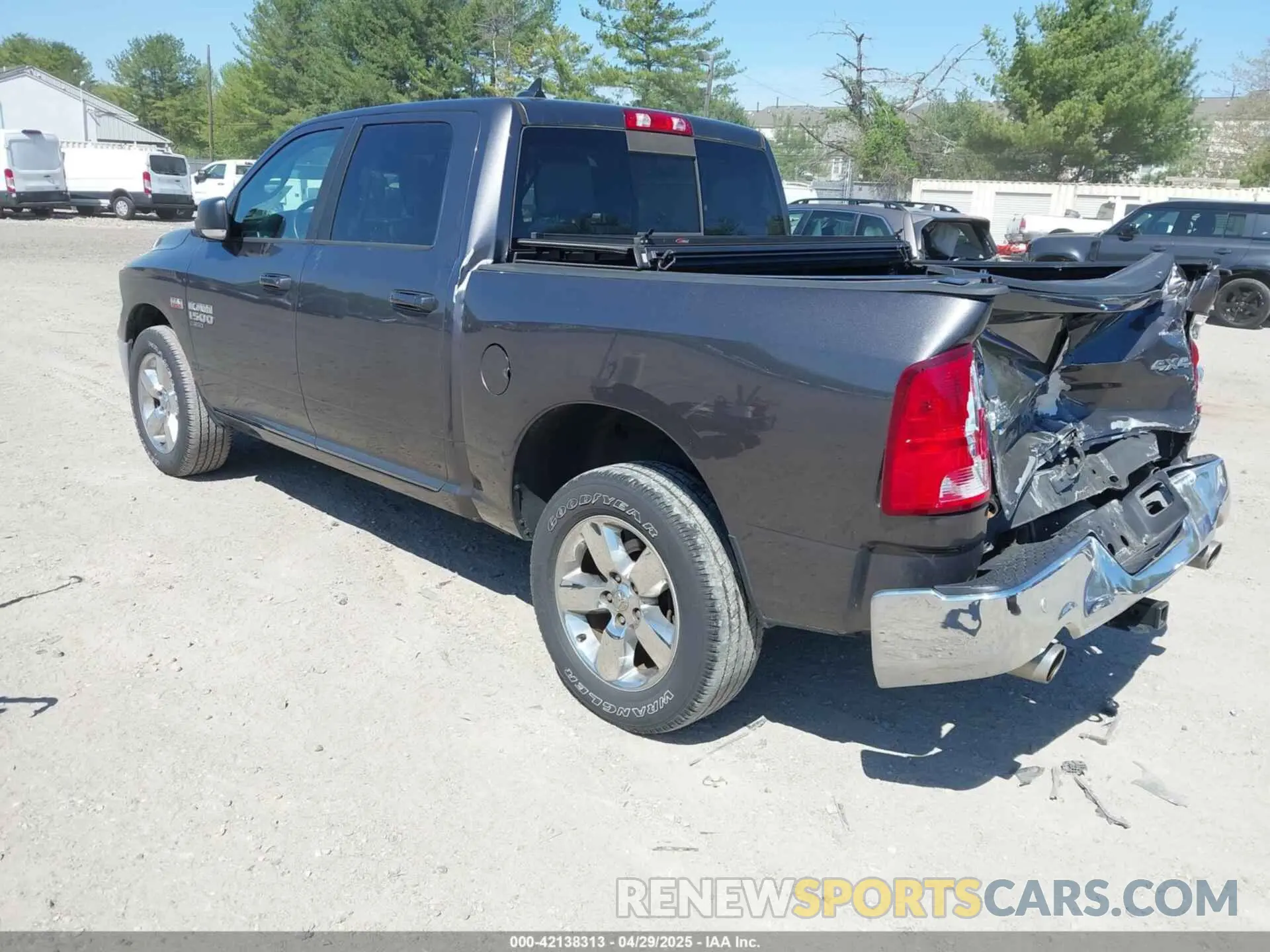 3 Photograph of a damaged car 1C6RR7LT1KS523232 RAM 1500 CLASSIC 2019