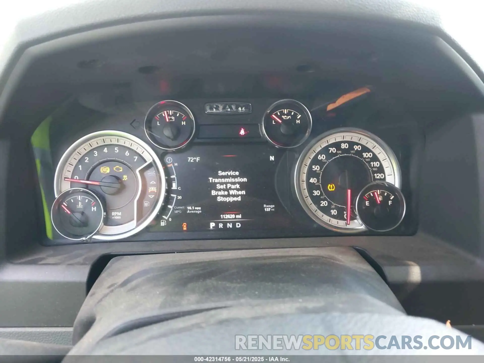 7 Photograph of a damaged car 1C6RR7LT1KS568932 RAM 1500 CLASSIC 2019