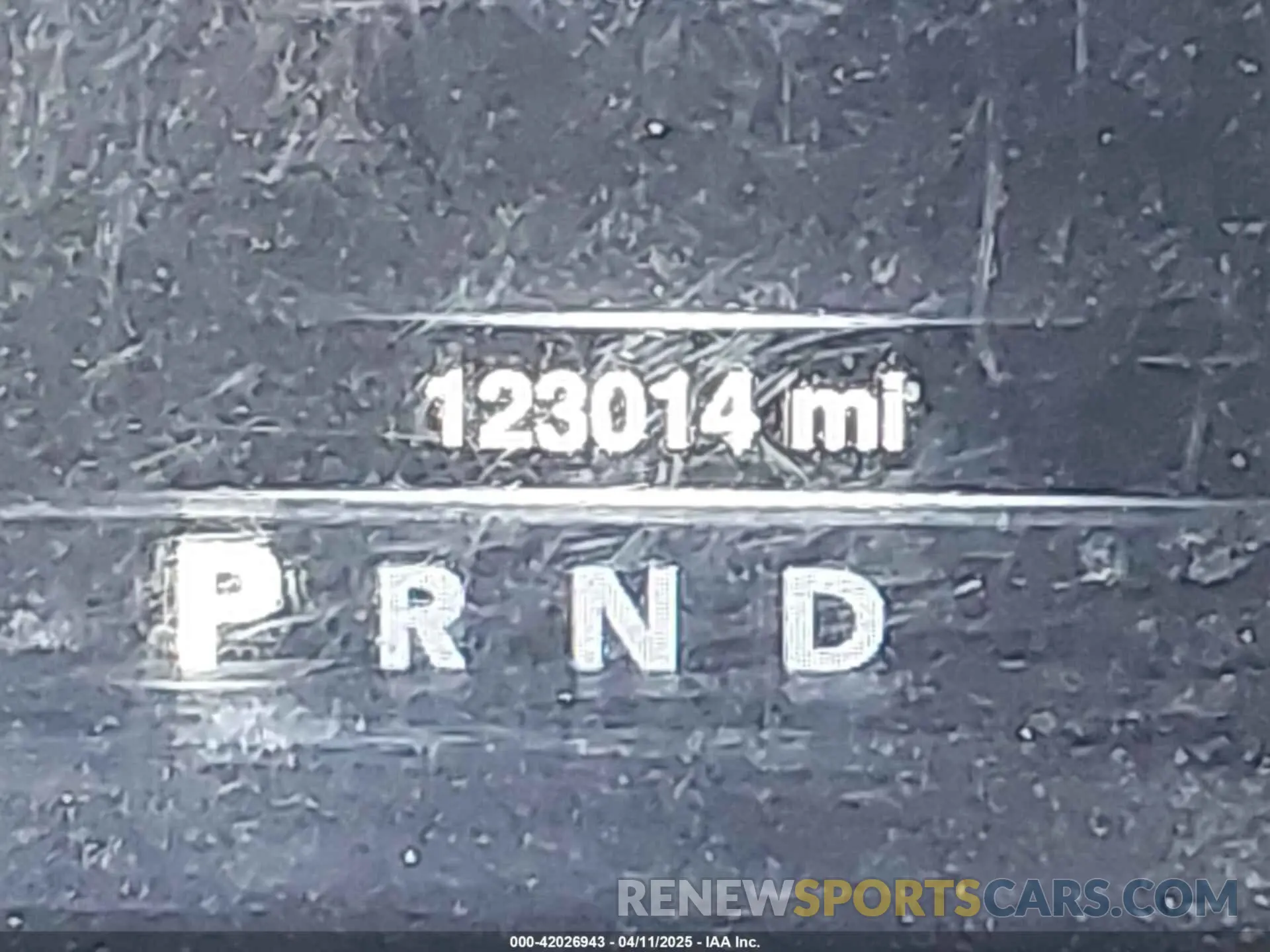 15 Photograph of a damaged car 1C6RR7LT1KS687578 RAM 1500 CLASSIC 2019