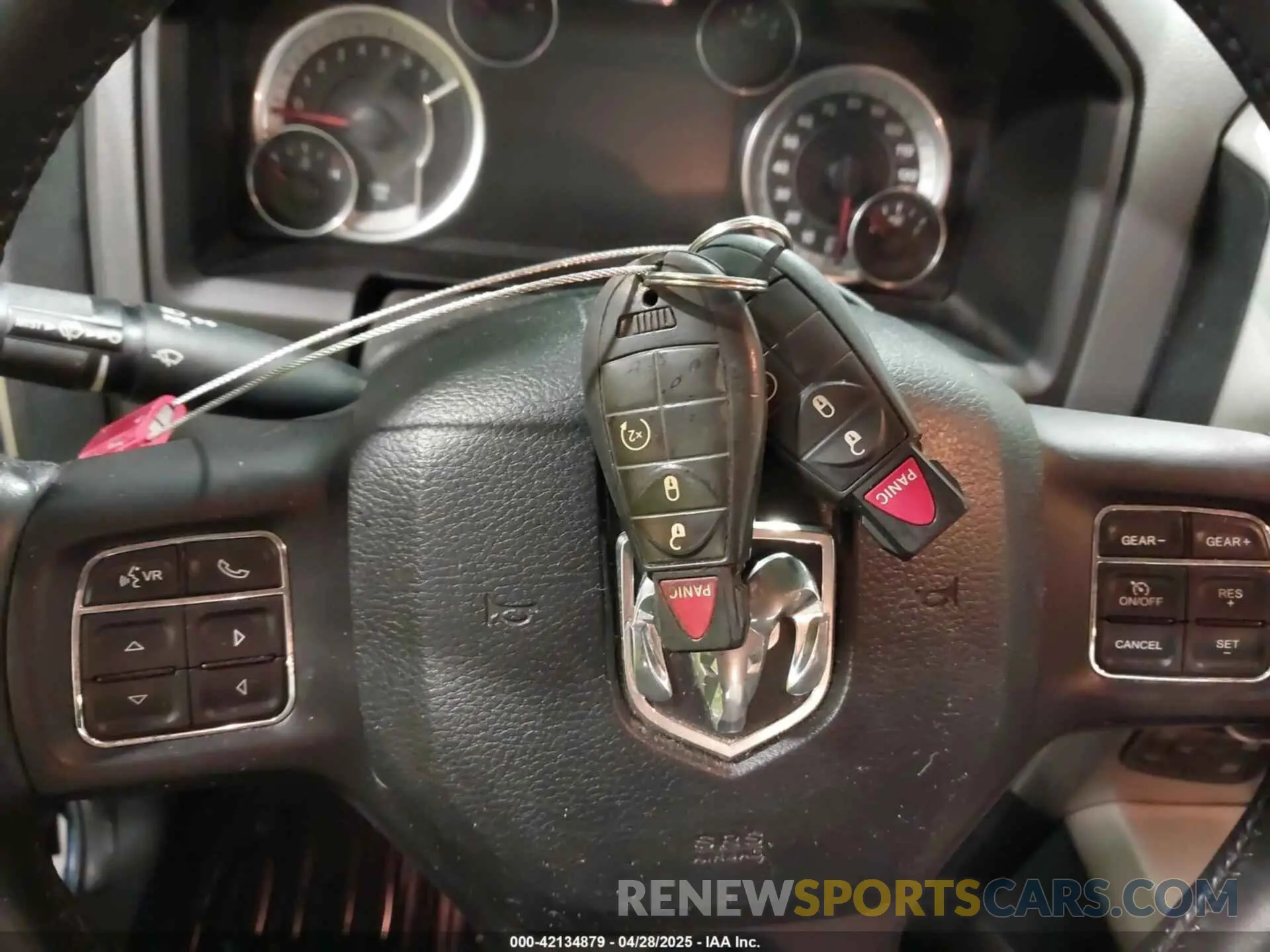 11 Photograph of a damaged car 1C6RR7LT2KS638521 RAM 1500 CLASSIC 2019
