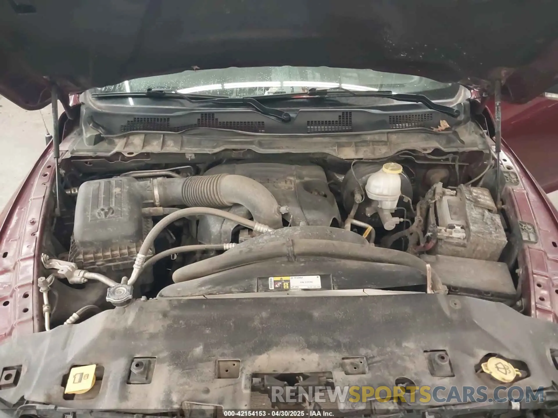 10 Photograph of a damaged car 1C6RR7LT2KS735542 RAM 1500 CLASSIC 2019
