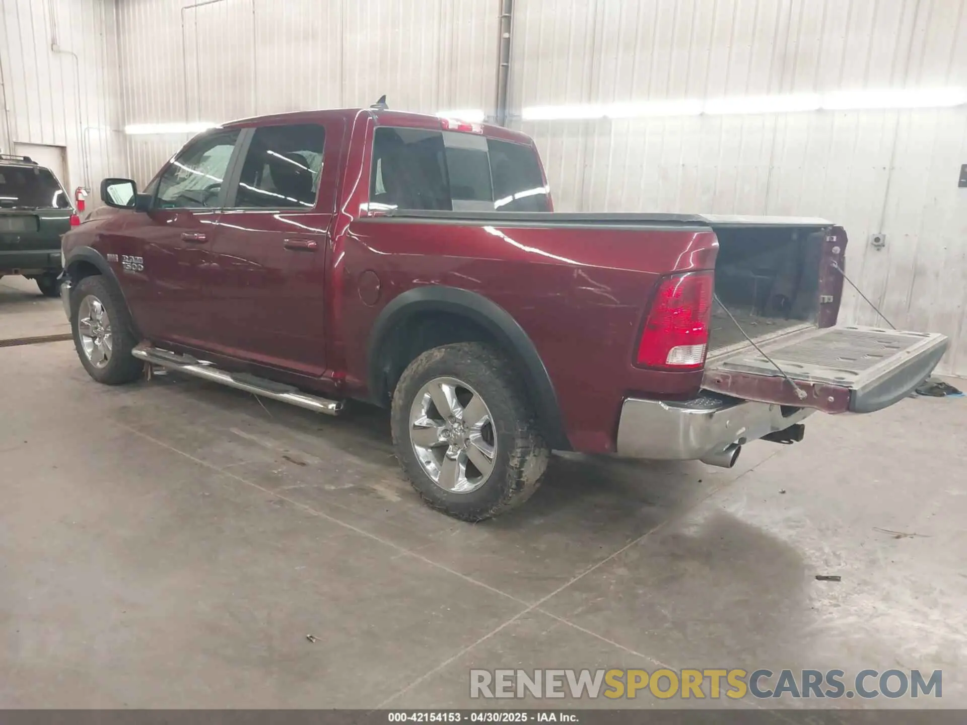 3 Photograph of a damaged car 1C6RR7LT2KS735542 RAM 1500 CLASSIC 2019