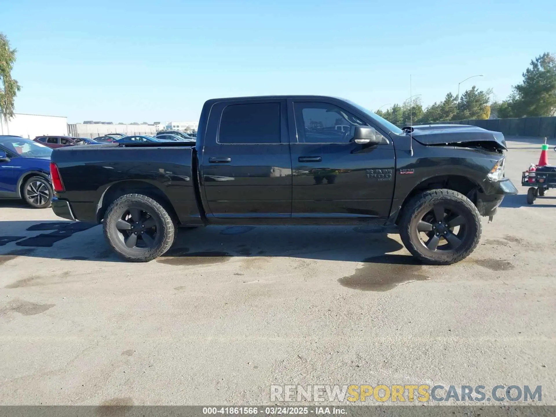 14 Photograph of a damaged car 1C6RR7LT3KS534975 RAM 1500 CLASSIC 2019