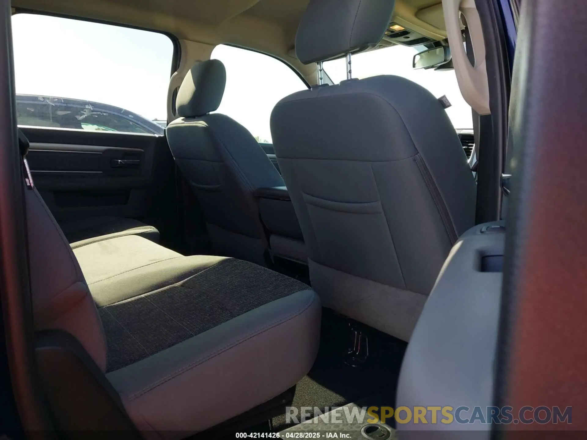 8 Photograph of a damaged car 1C6RR7LT3KS600134 RAM 1500 CLASSIC 2019