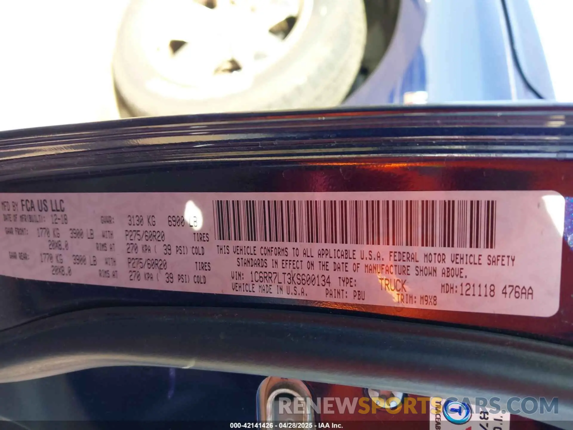 9 Photograph of a damaged car 1C6RR7LT3KS600134 RAM 1500 CLASSIC 2019