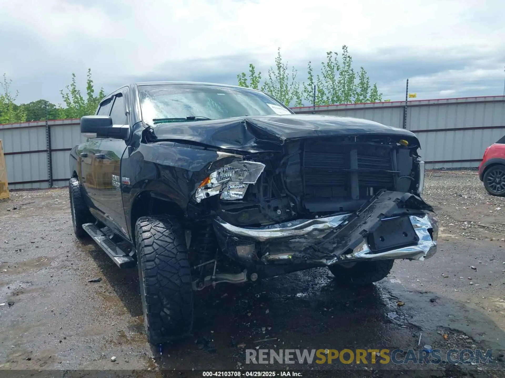 6 Photograph of a damaged car 1C6RR7LT3KS641539 RAM 1500 CLASSIC 2019