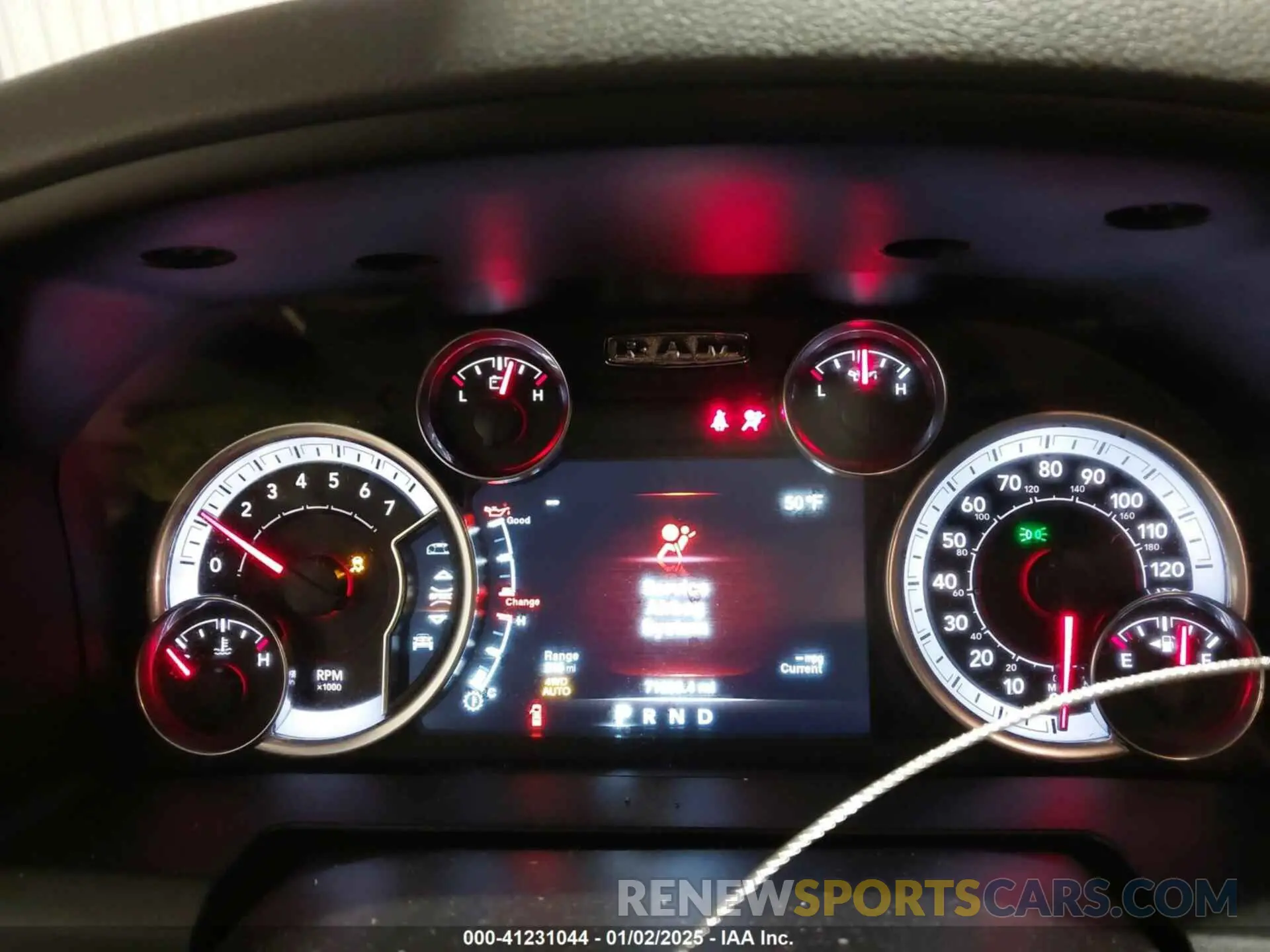 7 Photograph of a damaged car 1C6RR7LT5KS659203 RAM 1500 CLASSIC 2019