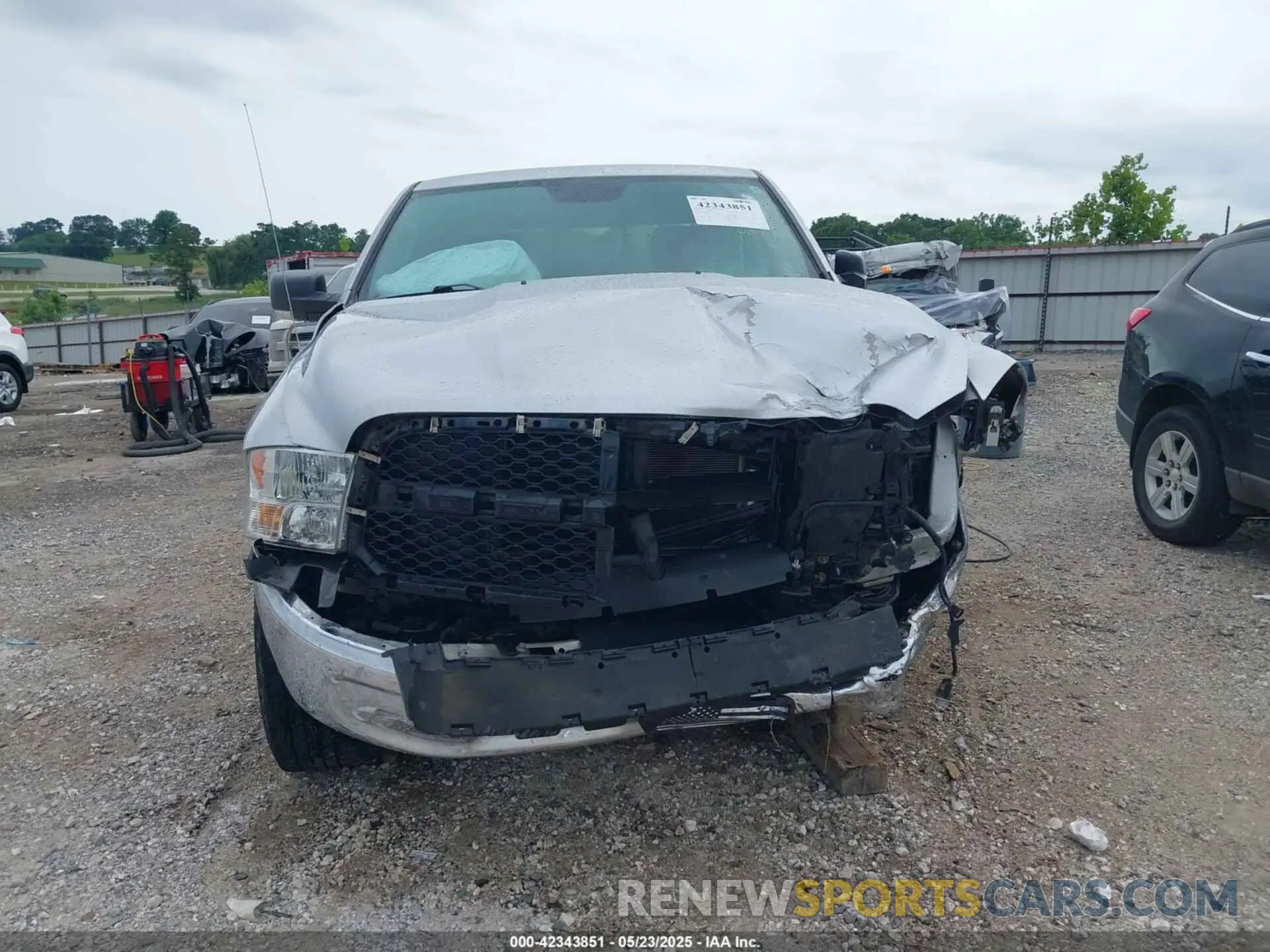 12 Photograph of a damaged car 1C6RR7LT6KS550104 RAM 1500 CLASSIC 2019