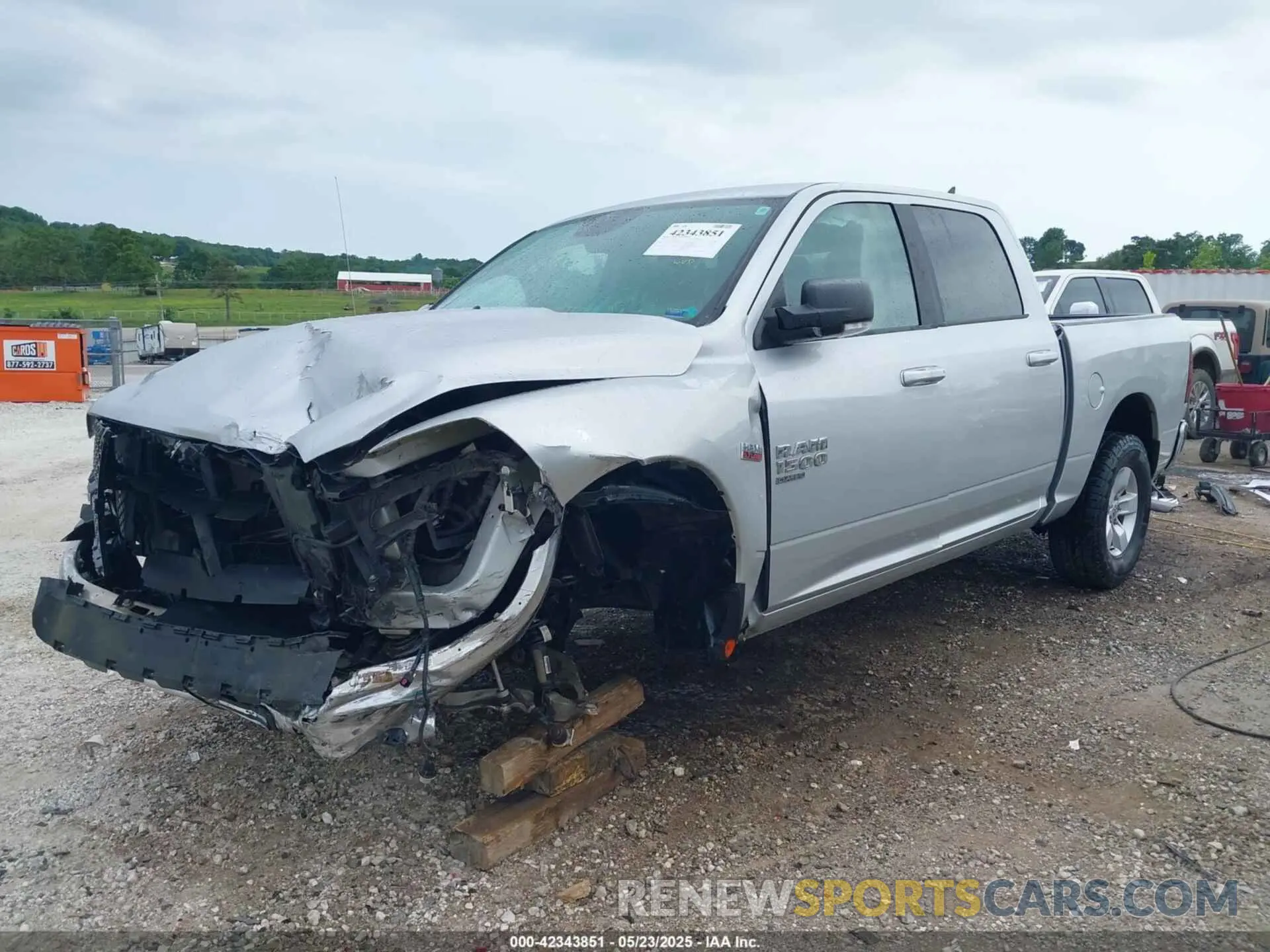 2 Photograph of a damaged car 1C6RR7LT6KS550104 RAM 1500 CLASSIC 2019
