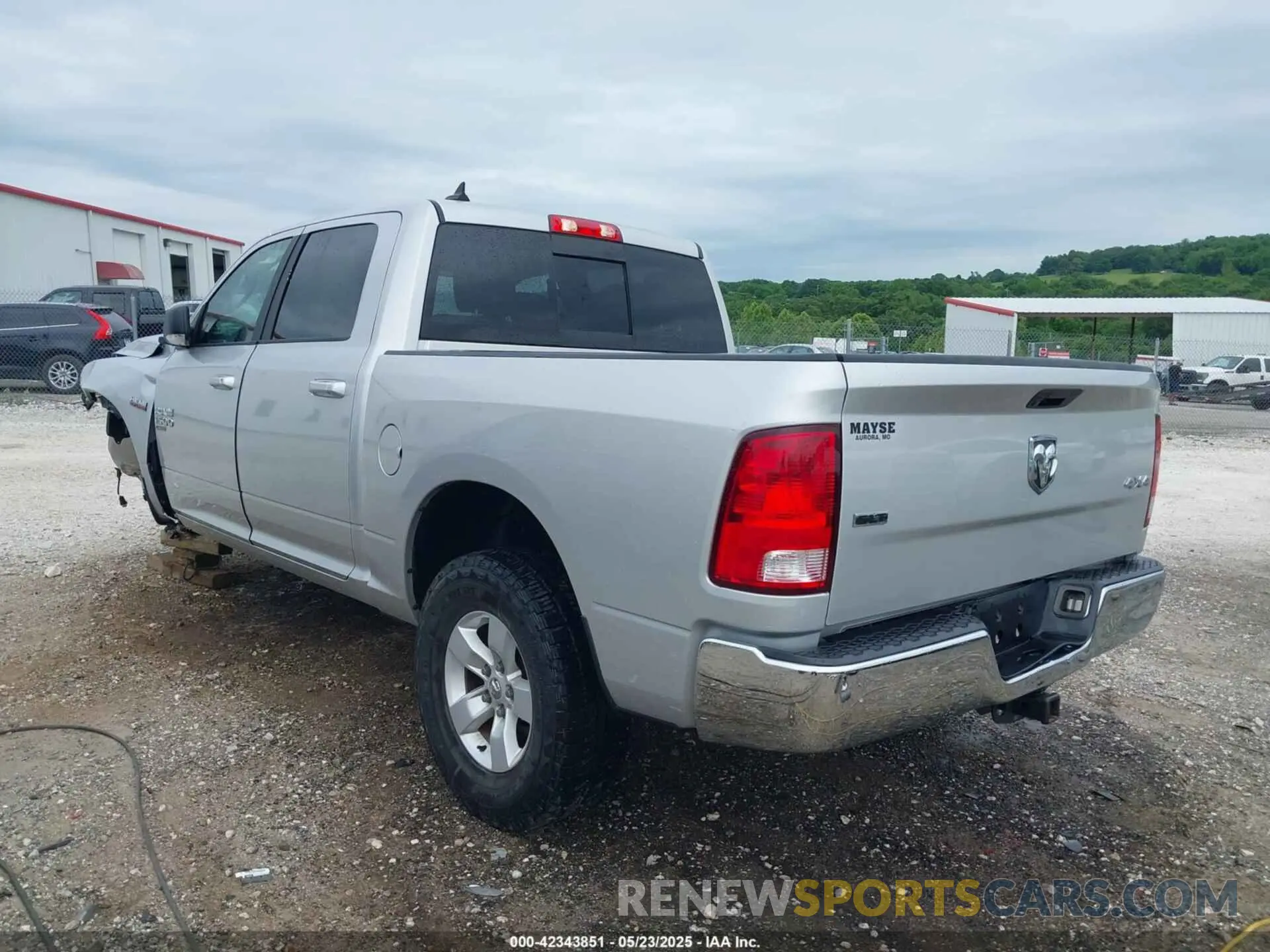 3 Photograph of a damaged car 1C6RR7LT6KS550104 RAM 1500 CLASSIC 2019