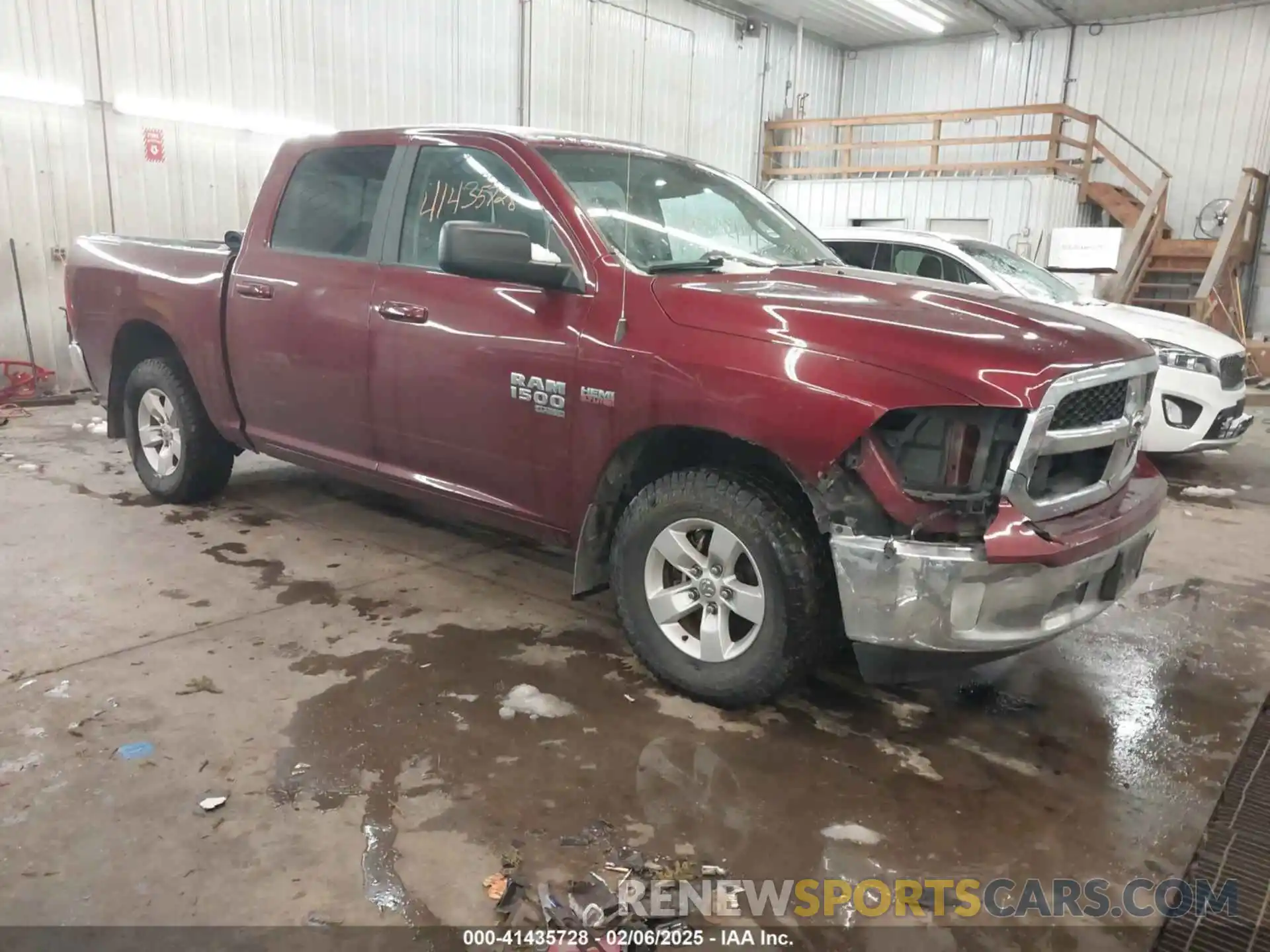 1 Photograph of a damaged car 1C6RR7LT6KS634200 RAM 1500 CLASSIC 2019