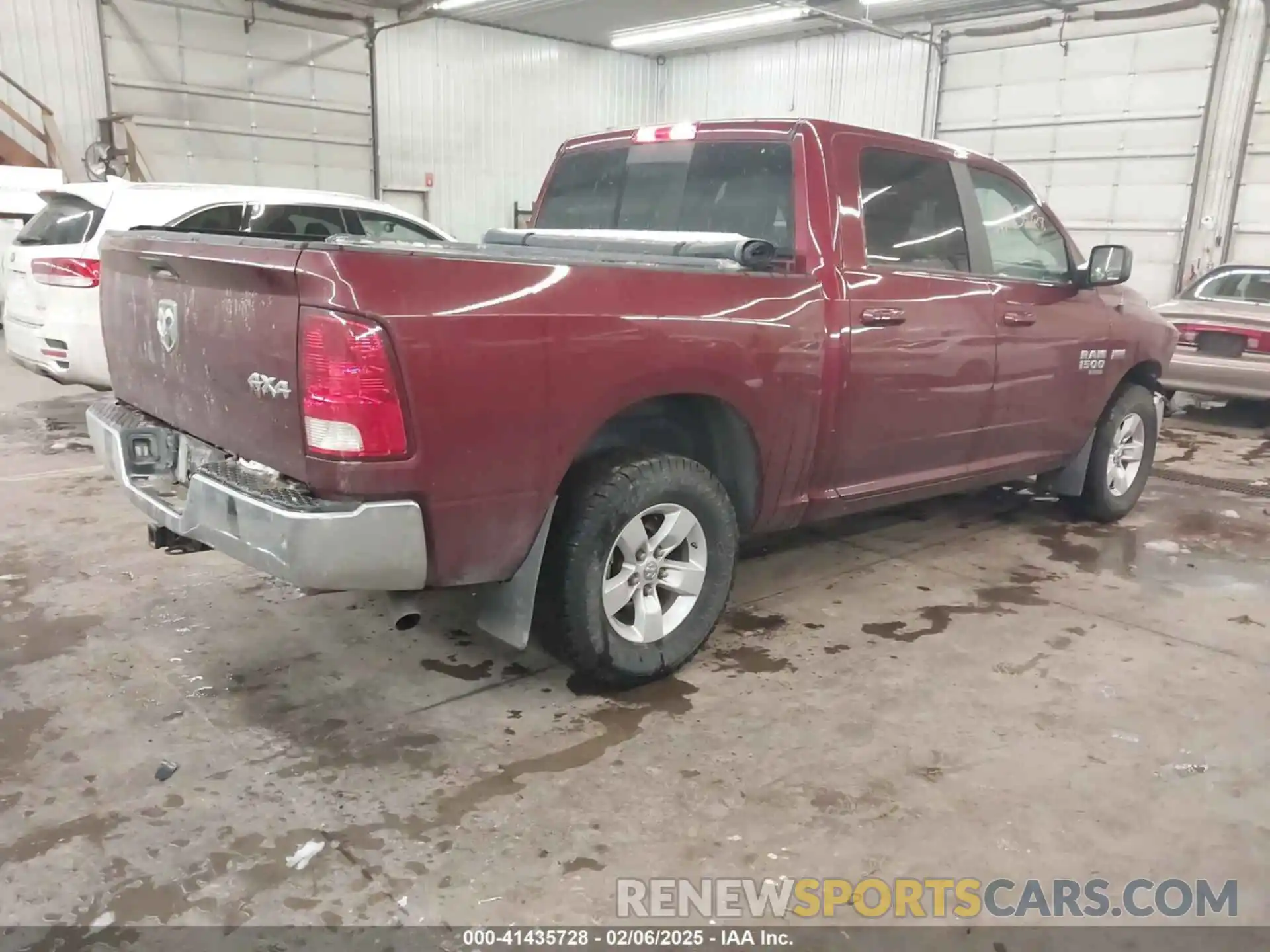 4 Photograph of a damaged car 1C6RR7LT6KS634200 RAM 1500 CLASSIC 2019