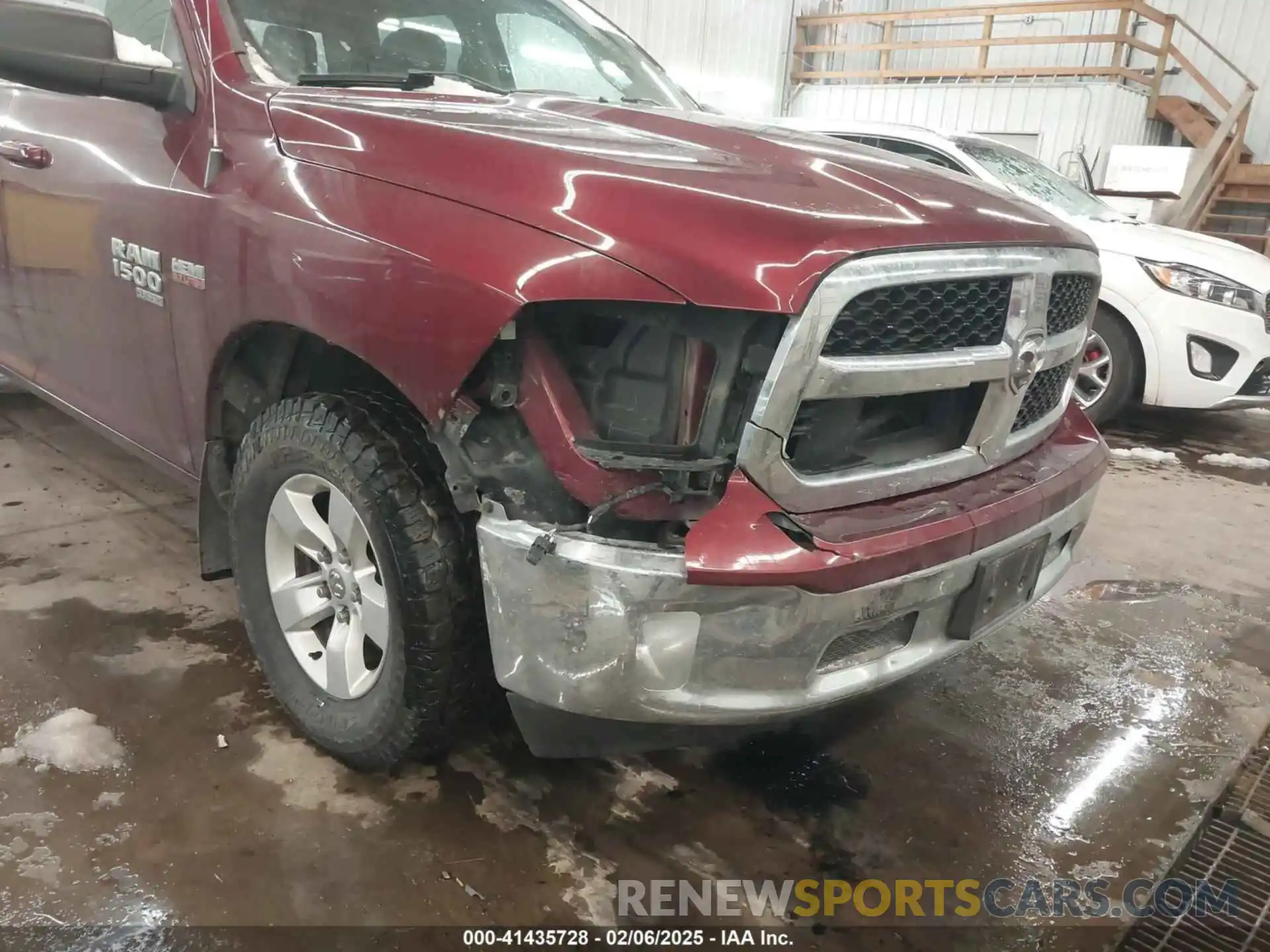 6 Photograph of a damaged car 1C6RR7LT6KS634200 RAM 1500 CLASSIC 2019