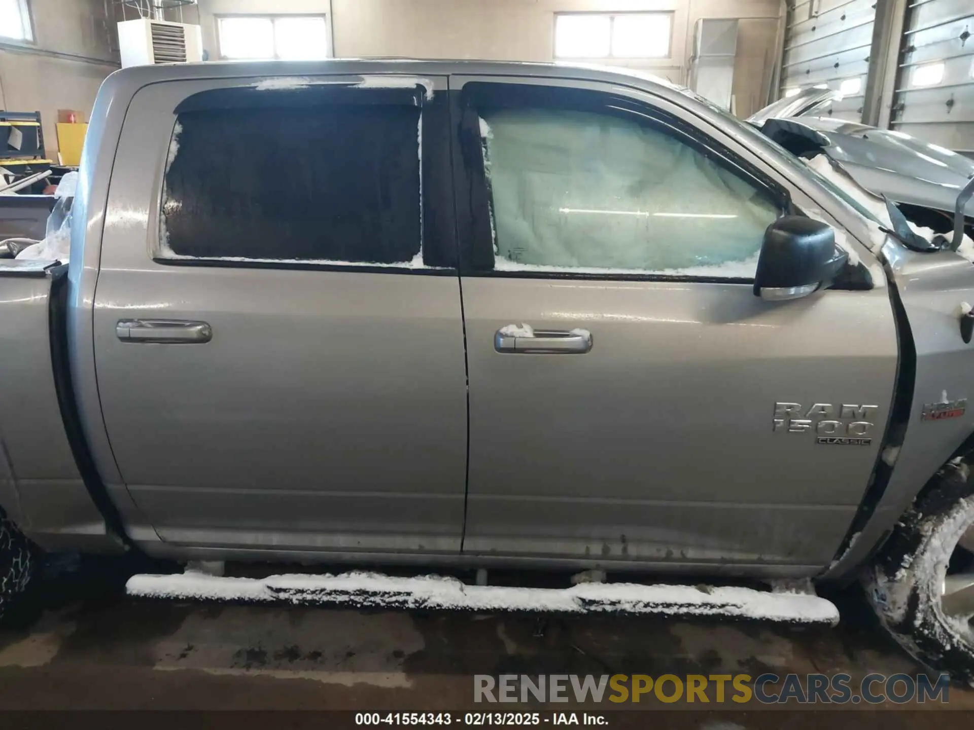 14 Photograph of a damaged car 1C6RR7LT6KS638926 RAM 1500 CLASSIC 2019