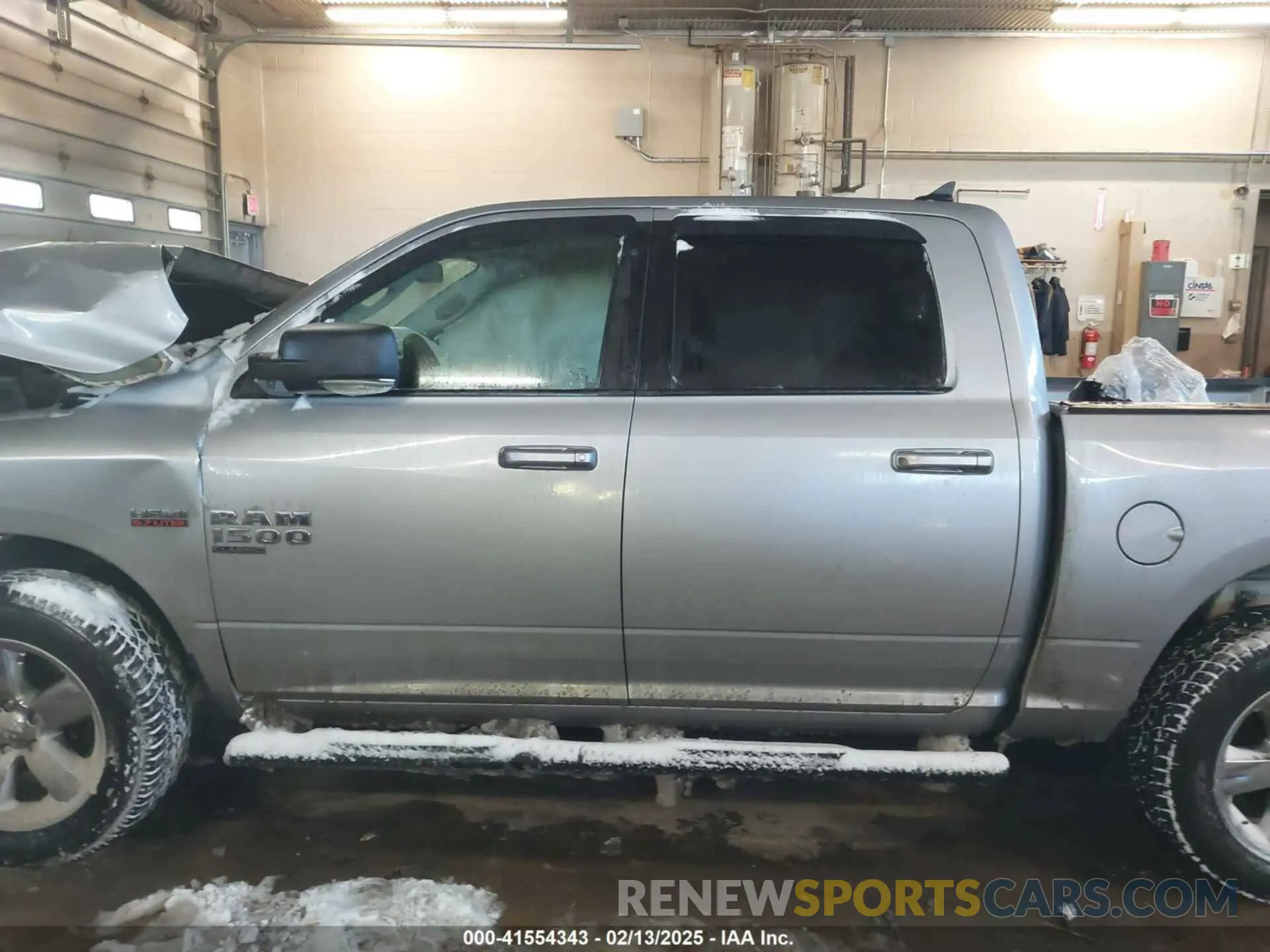 15 Photograph of a damaged car 1C6RR7LT6KS638926 RAM 1500 CLASSIC 2019
