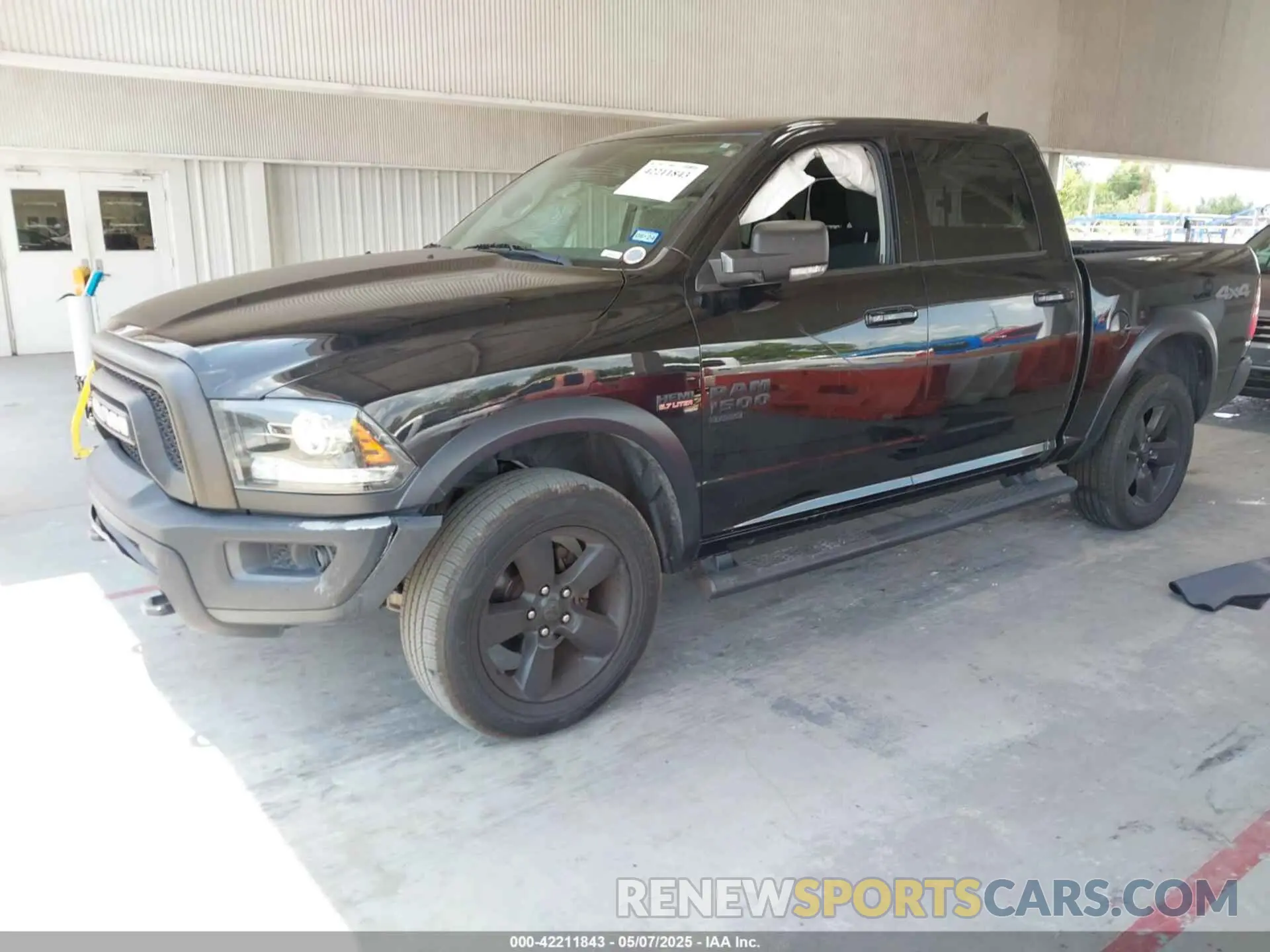 2 Photograph of a damaged car 1C6RR7LT7KS665780 RAM 1500 CLASSIC 2019