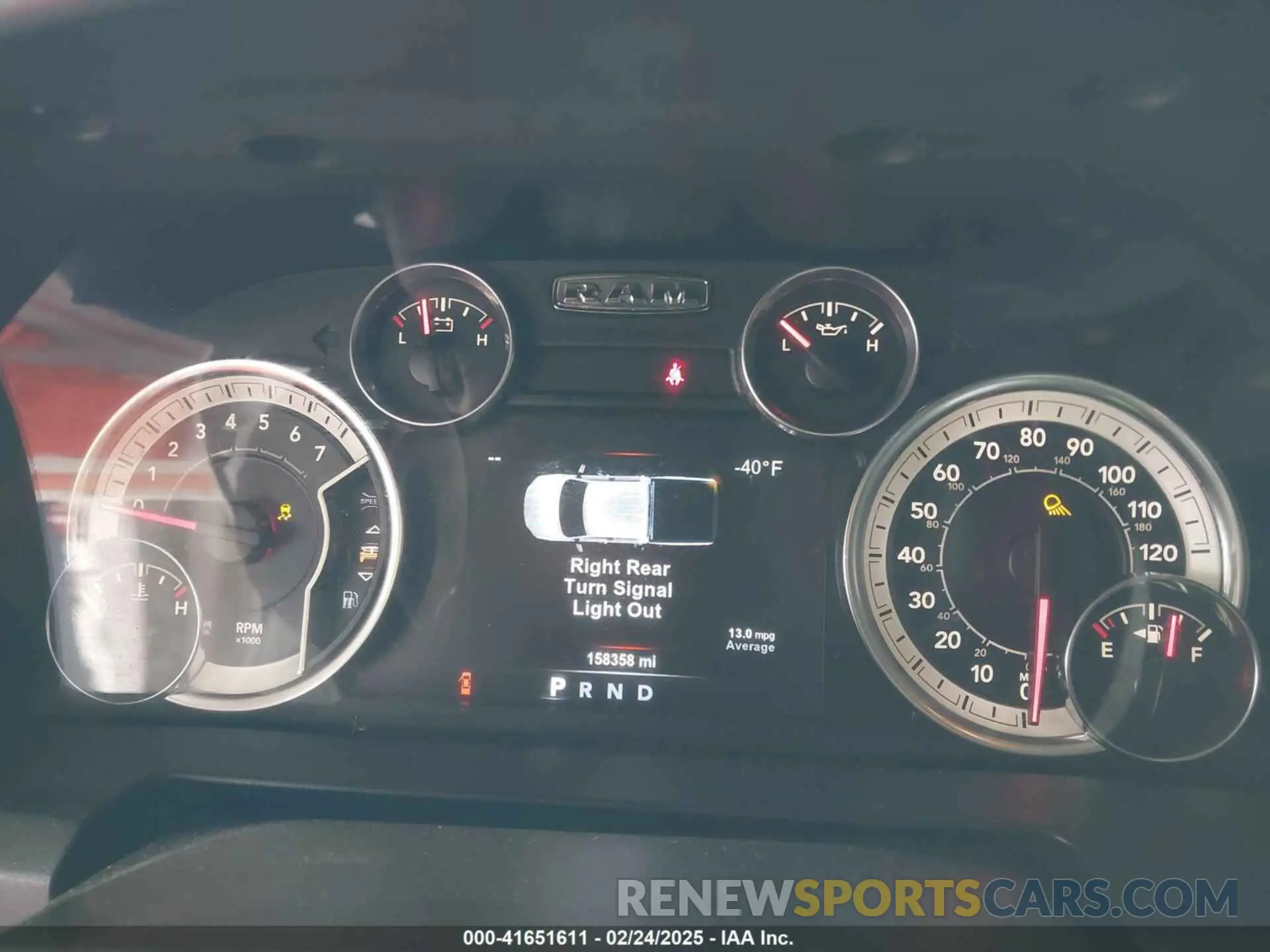 7 Photograph of a damaged car 1C6RR7LT8KS526791 RAM 1500 CLASSIC 2019