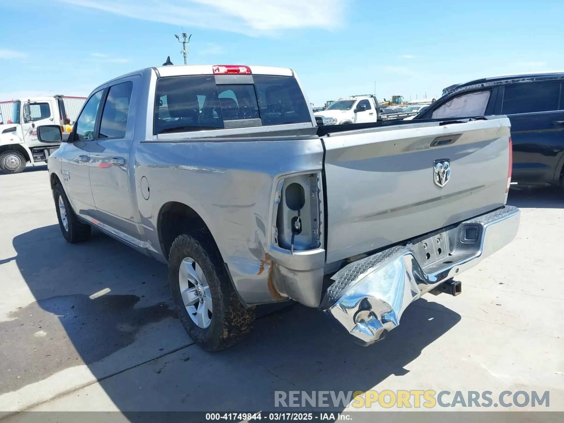 3 Photograph of a damaged car 1C6RR7LT8KS605782 RAM 1500 CLASSIC 2019