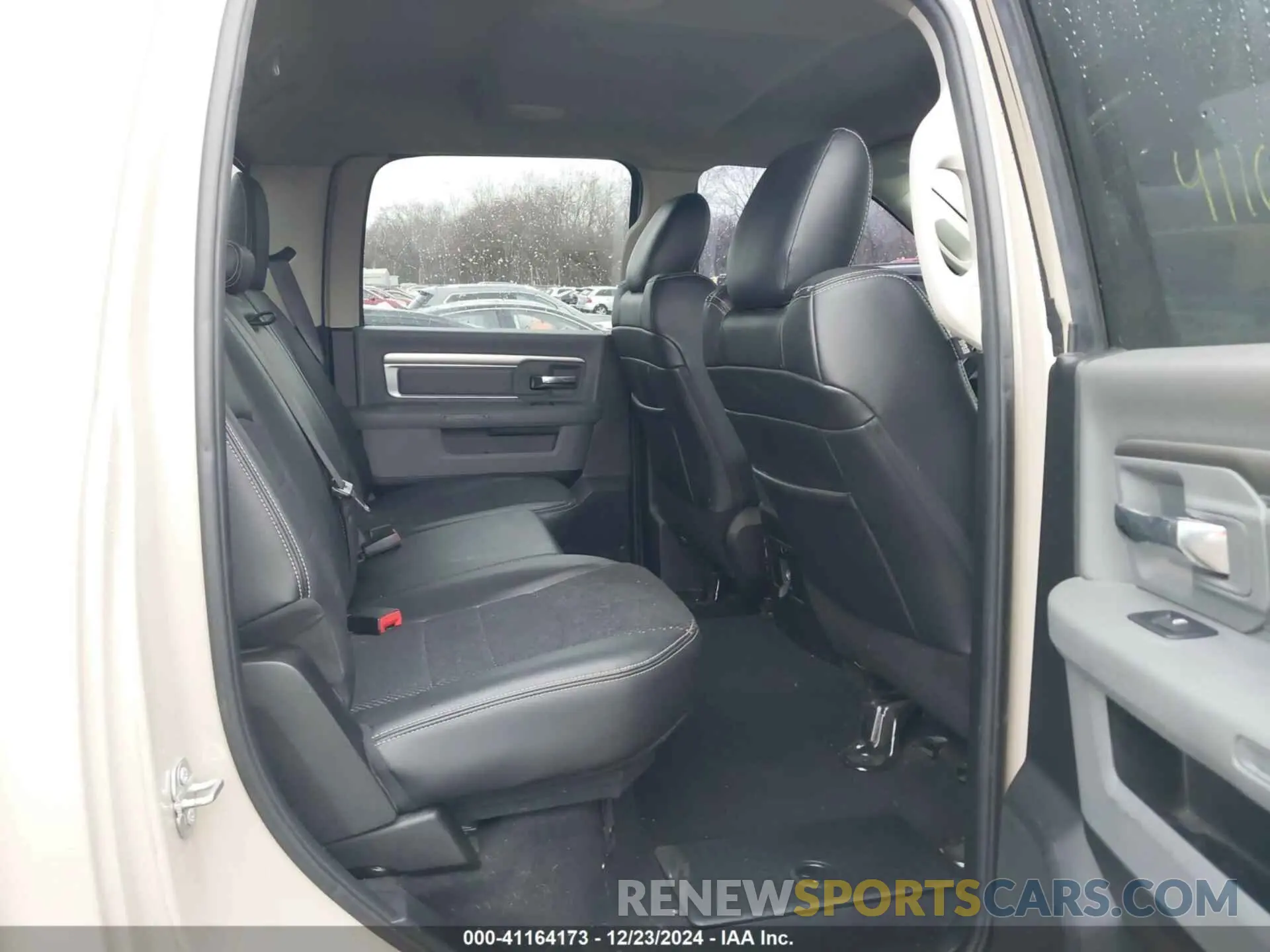 8 Photograph of a damaged car 1C6RR7LT8KS737635 RAM 1500 CLASSIC 2019
