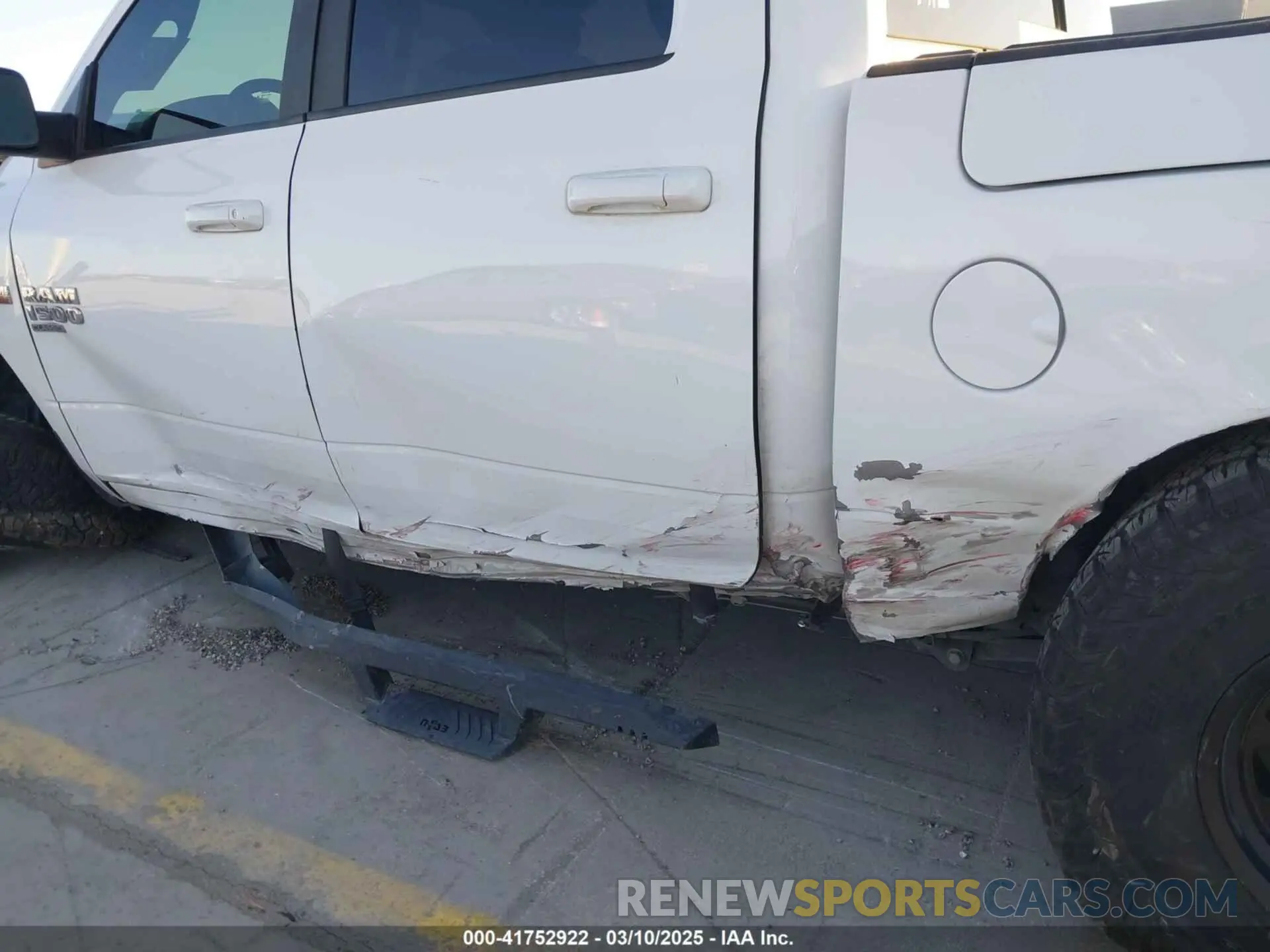 19 Photograph of a damaged car 1C6RR7LT9KS527190 RAM 1500 CLASSIC 2019