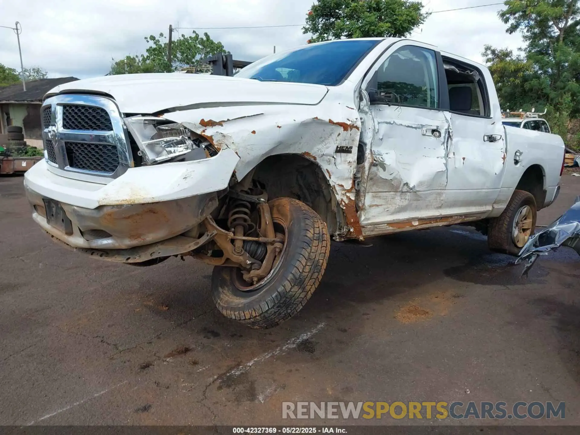 6 Photograph of a damaged car 1C6RR7LT9KS696562 RAM 1500 CLASSIC 2019