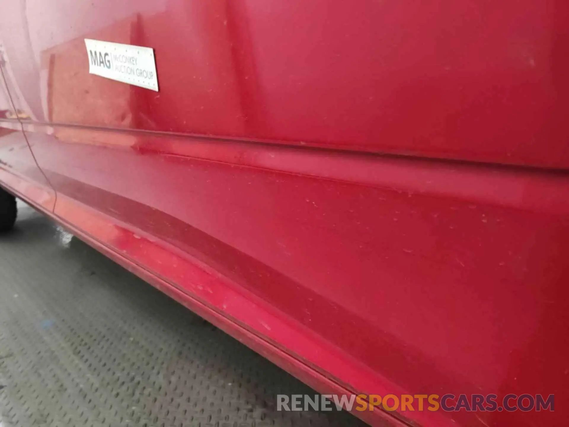 2 Photograph of a damaged car 1C6RR7ST1KS612722 RAM 1500 CLASSIC 2019