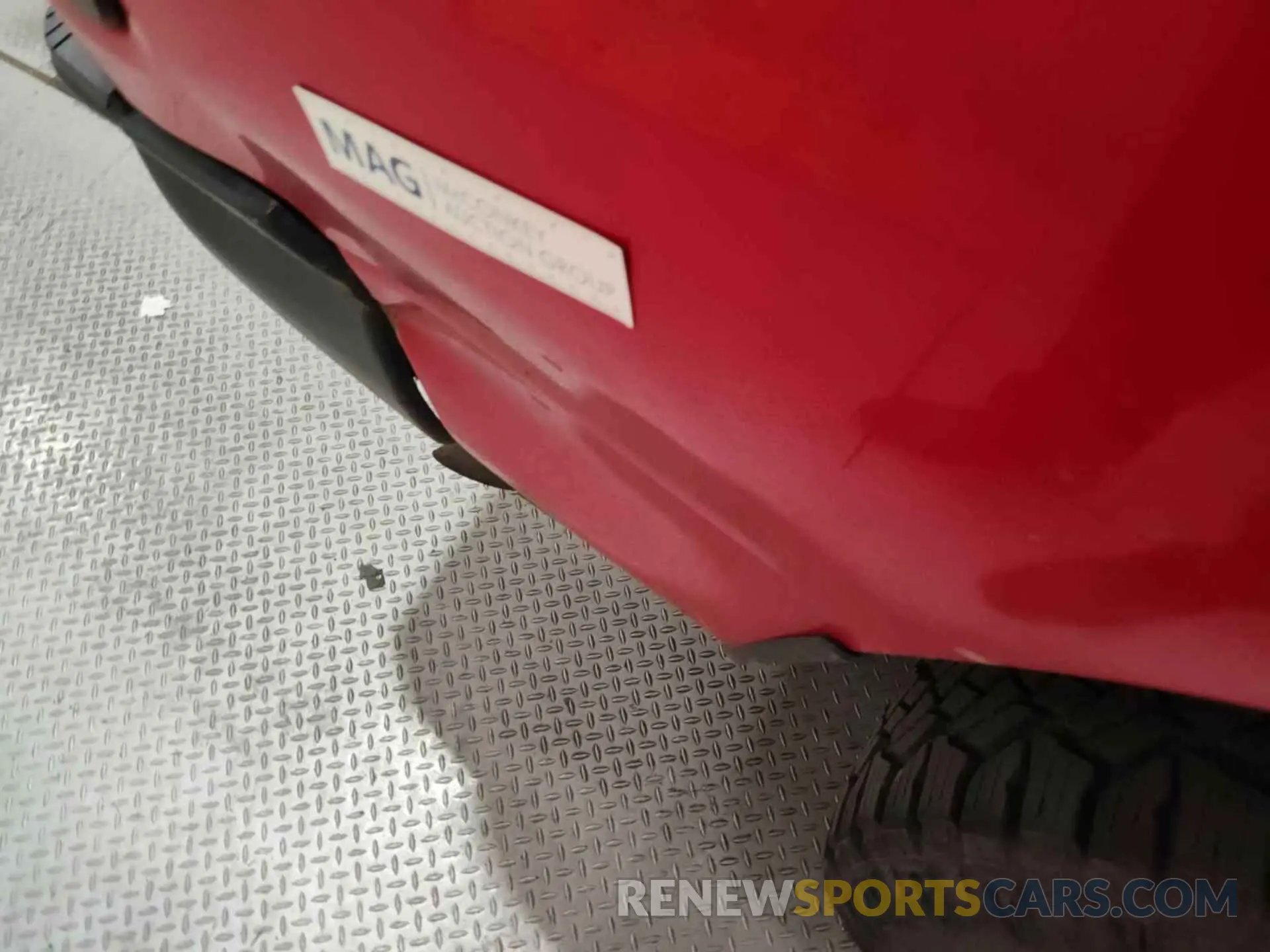 23 Photograph of a damaged car 1C6RR7ST1KS612722 RAM 1500 CLASSIC 2019