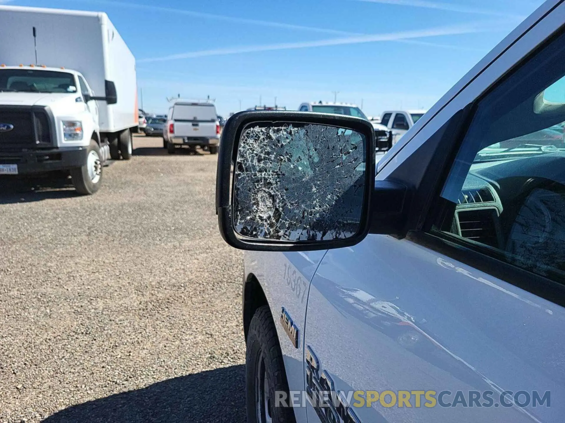 14 Photograph of a damaged car 1C6RR7ST7KS602650 RAM 1500 CLASSIC 2019