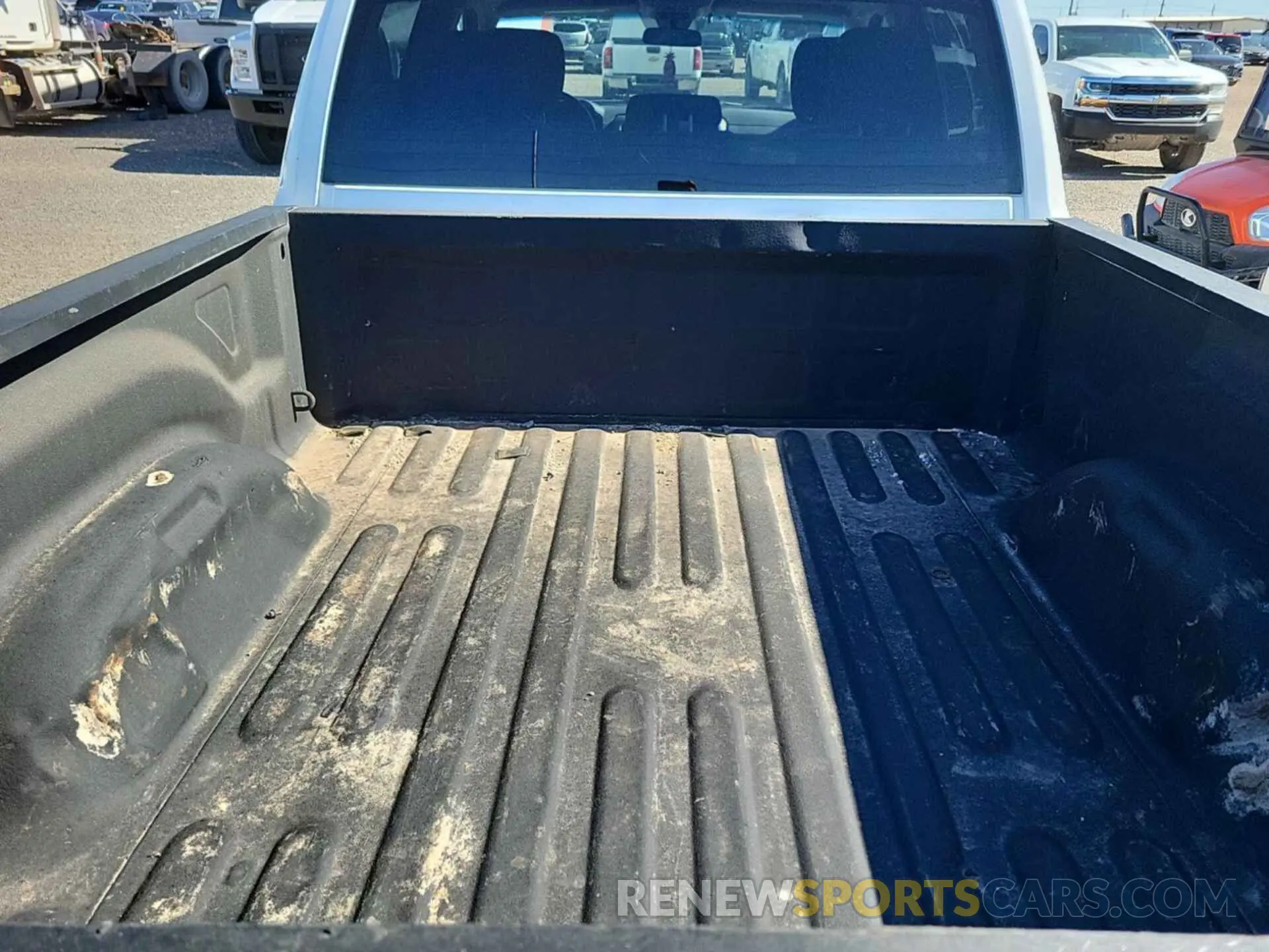 16 Photograph of a damaged car 1C6RR7ST7KS602650 RAM 1500 CLASSIC 2019