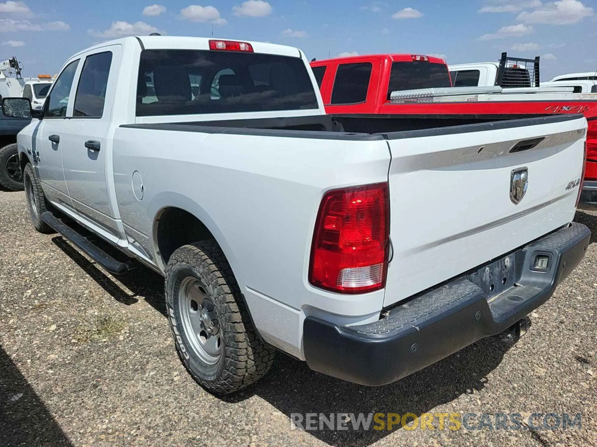 21 Photograph of a damaged car 1C6RR7ST7KS602650 RAM 1500 CLASSIC 2019