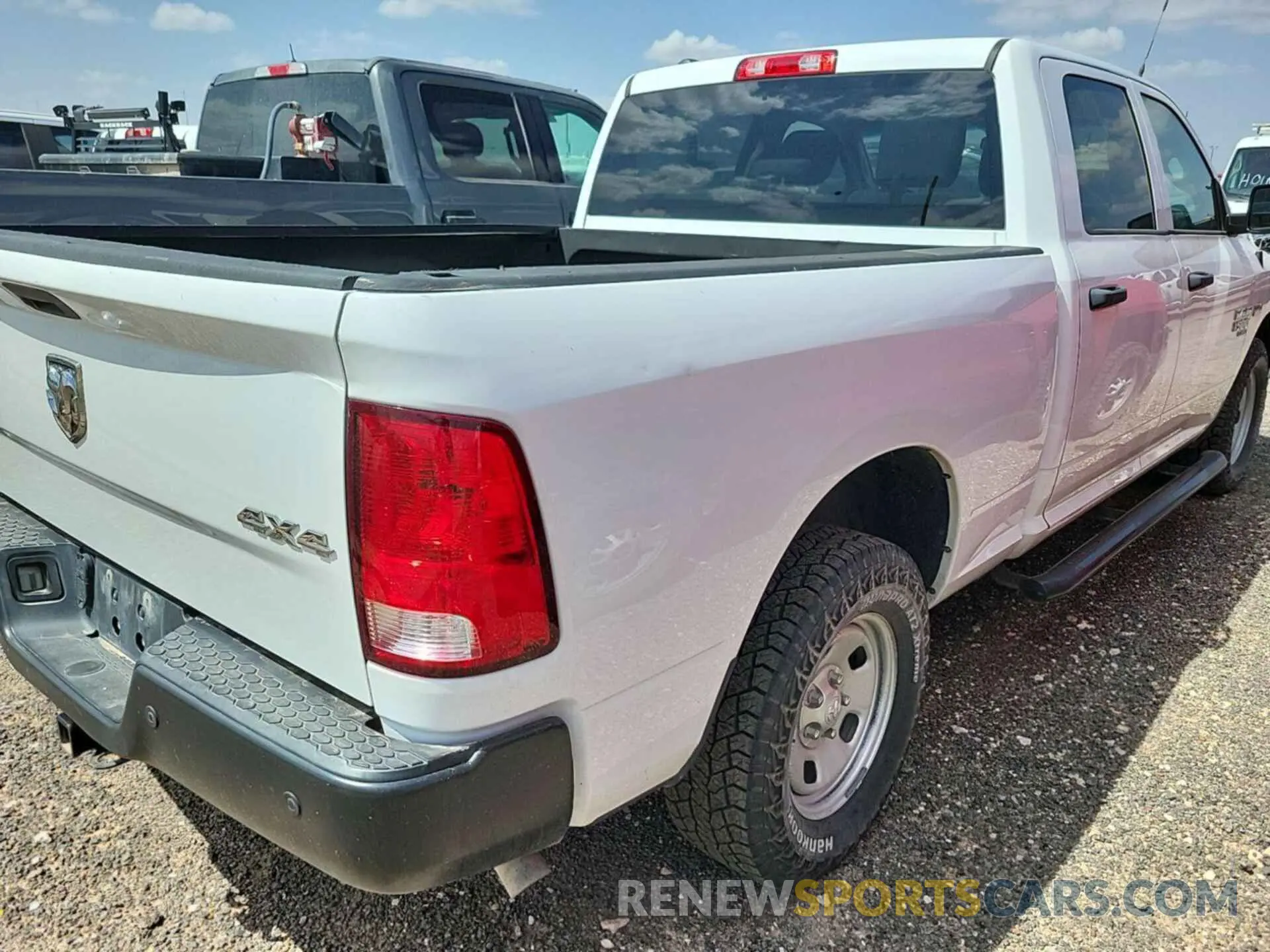 3 Photograph of a damaged car 1C6RR7ST7KS602650 RAM 1500 CLASSIC 2019