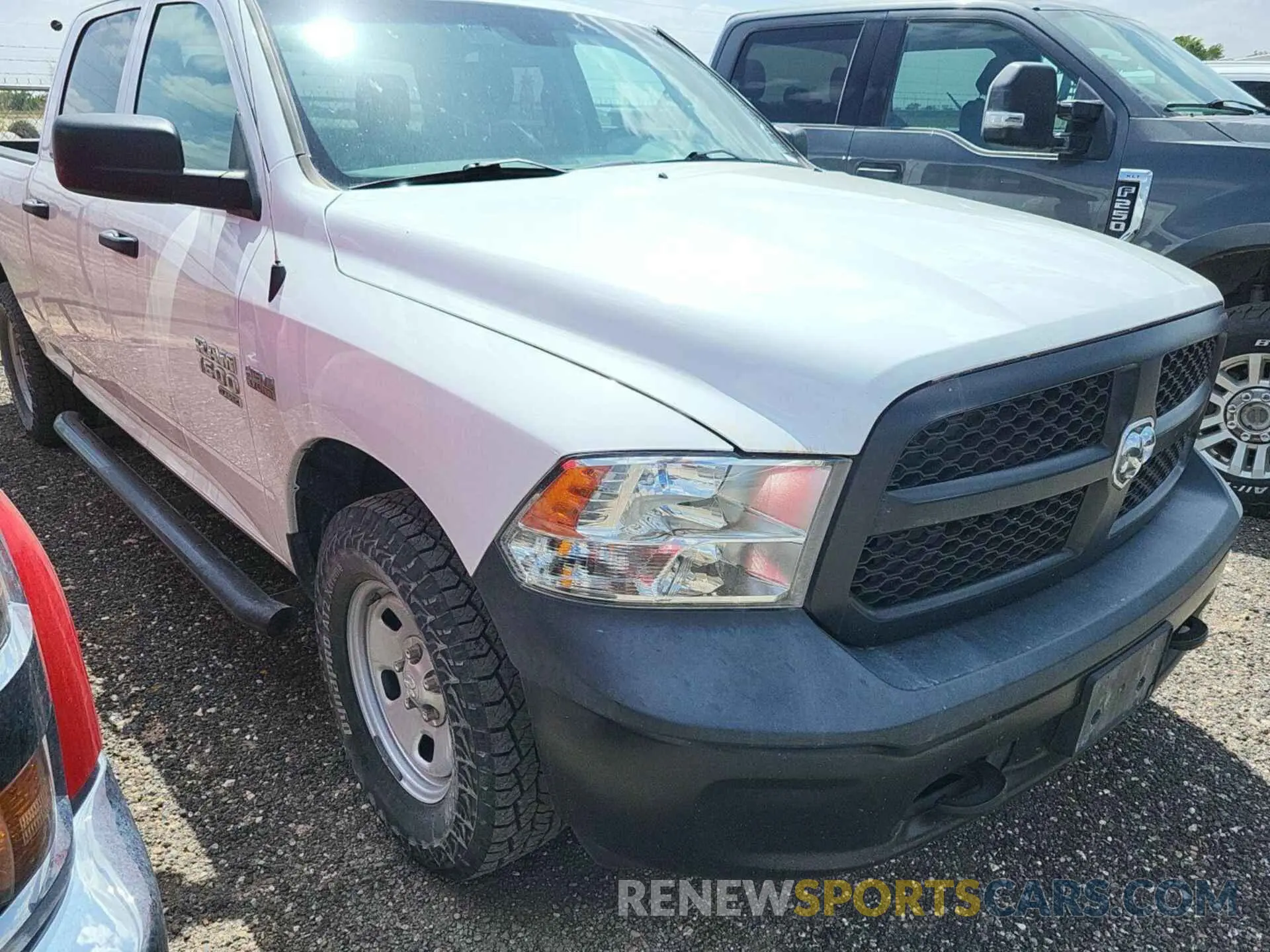 4 Photograph of a damaged car 1C6RR7ST7KS602650 RAM 1500 CLASSIC 2019