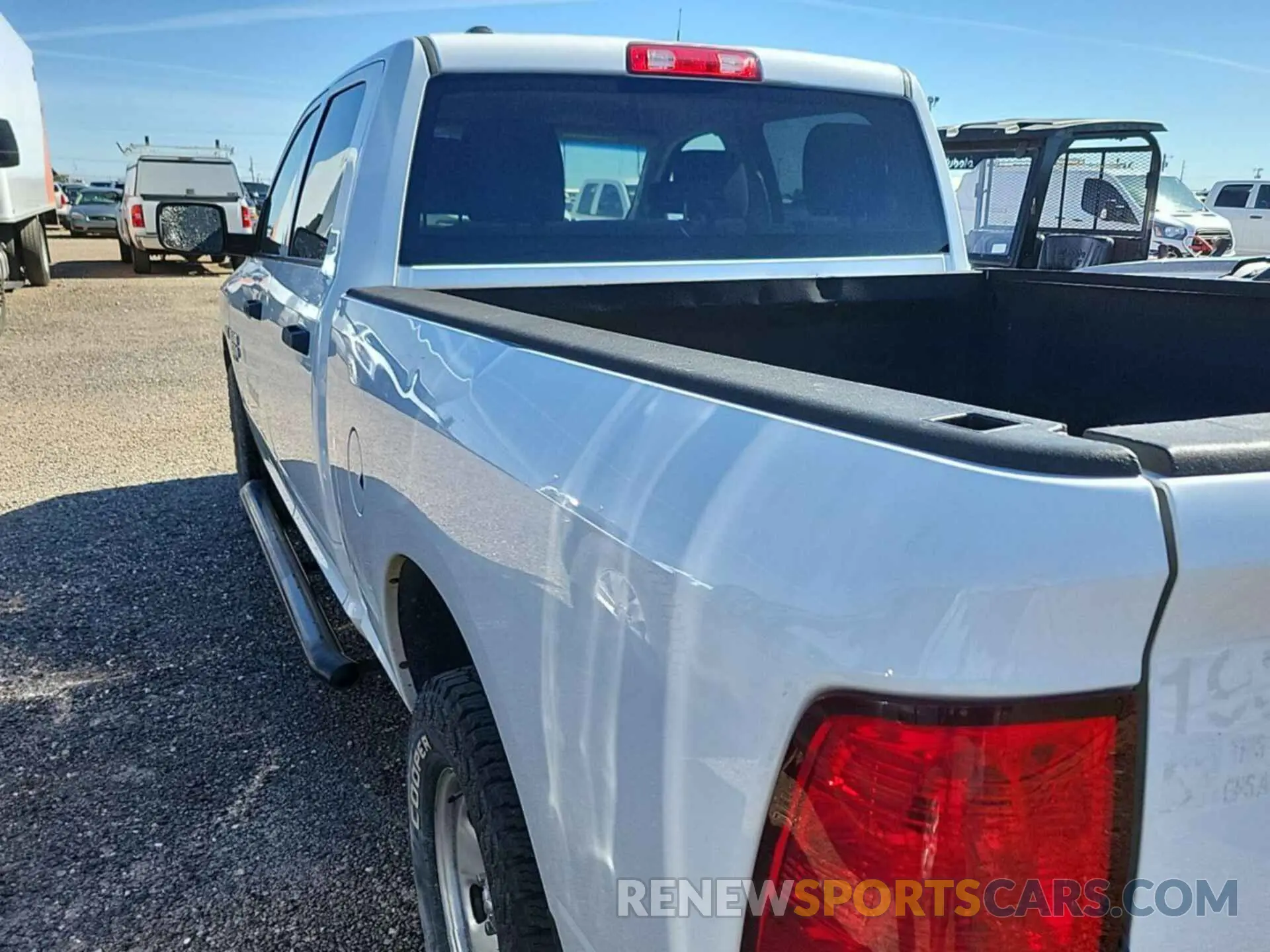 6 Photograph of a damaged car 1C6RR7ST7KS602650 RAM 1500 CLASSIC 2019