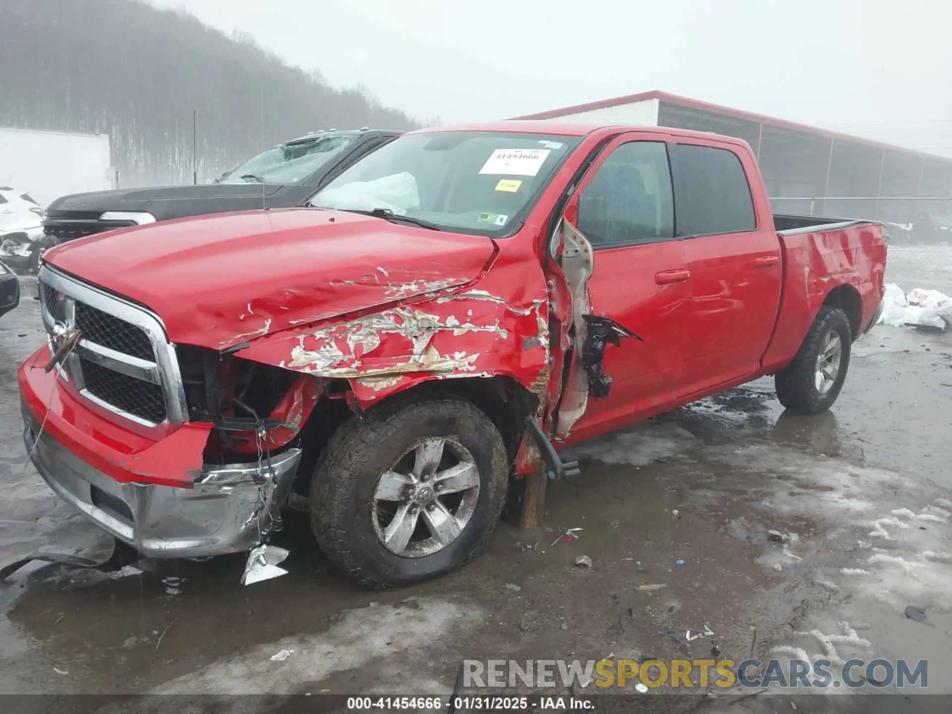 2 Photograph of a damaged car 1C6RR7TT1KS510559 RAM 1500 CLASSIC 2019