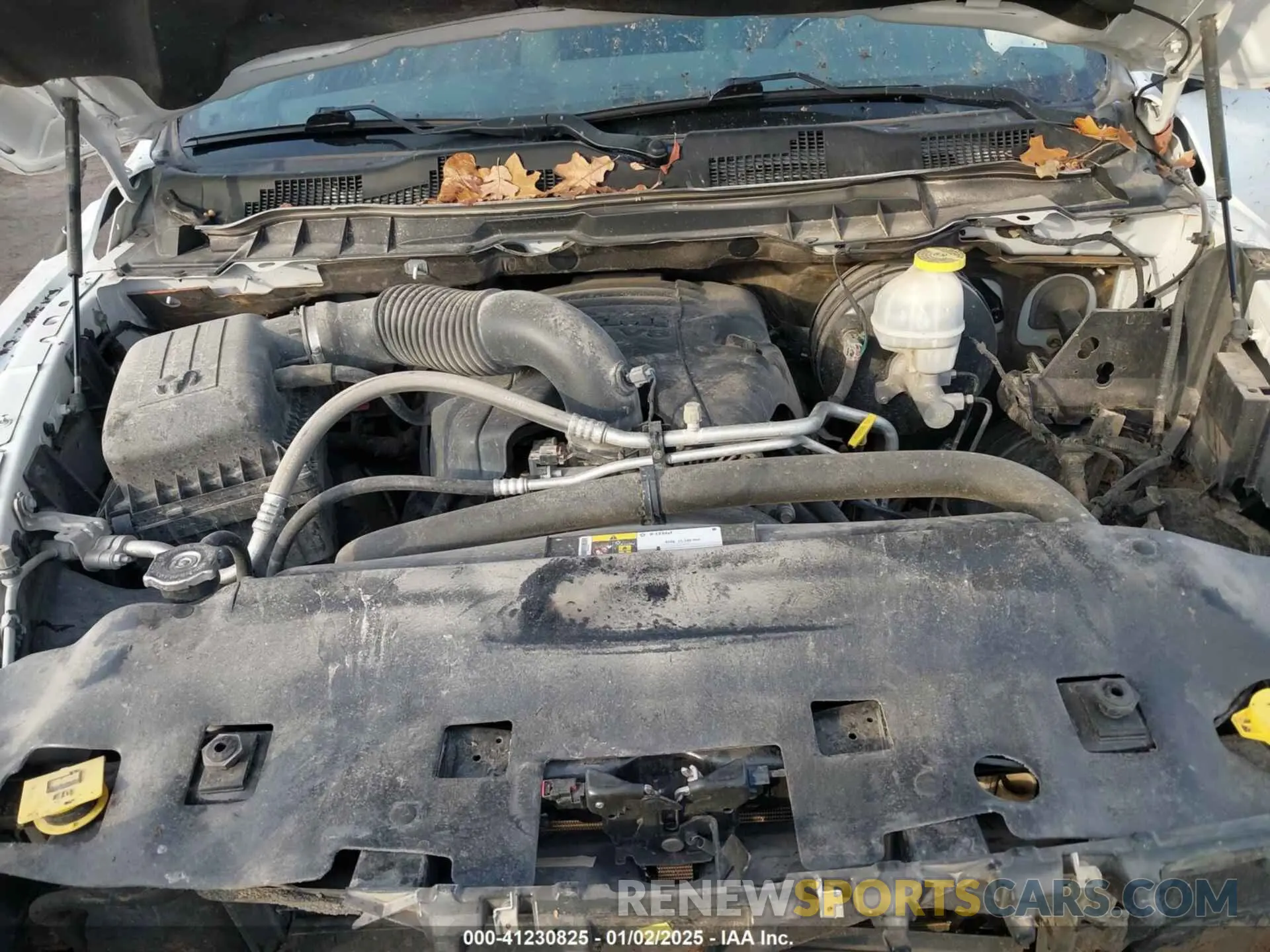 10 Photograph of a damaged car 1C6RR7TT1KS513056 RAM 1500 CLASSIC 2019