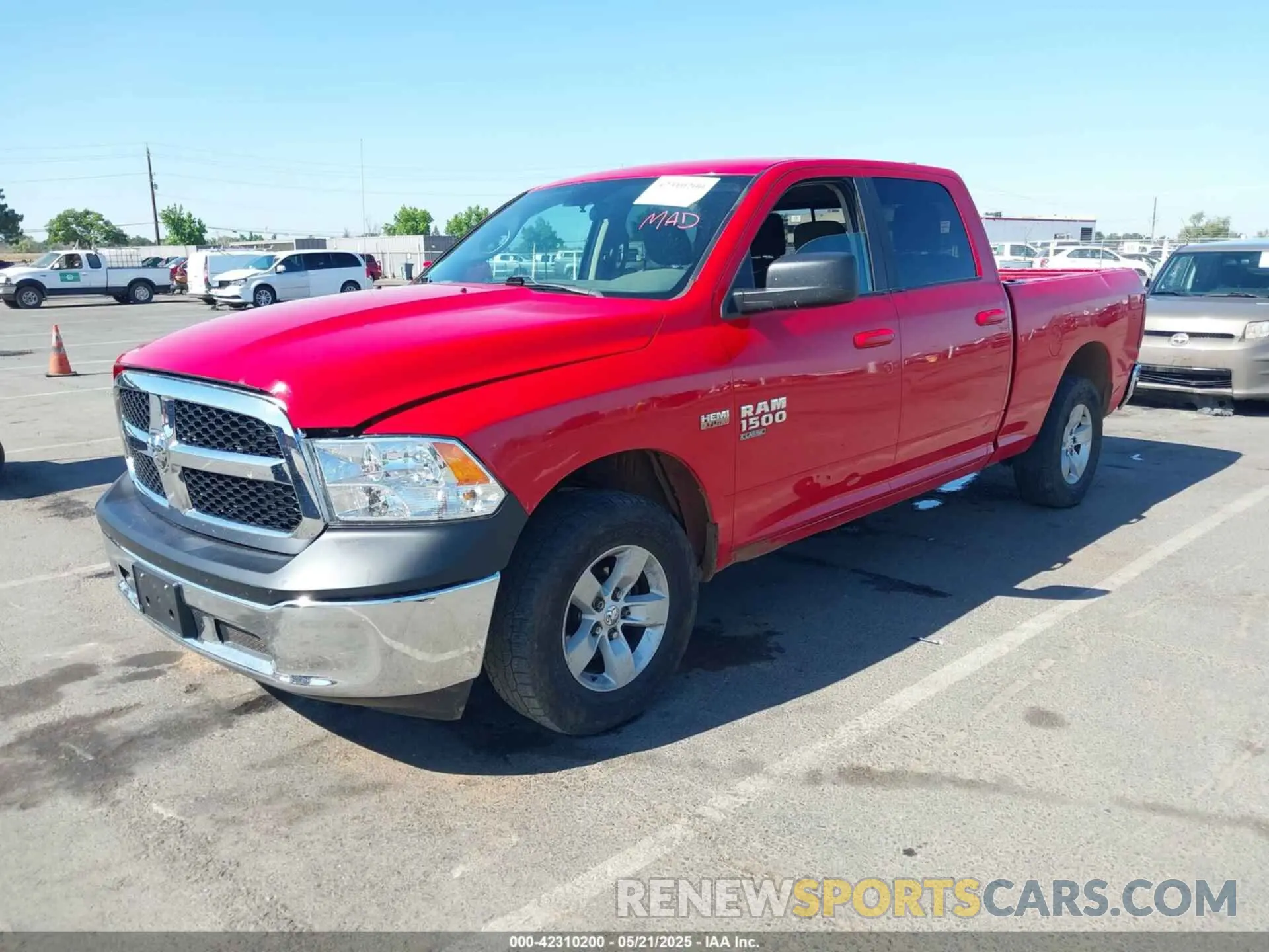 2 Photograph of a damaged car 1C6RR7TT1KS645993 RAM 1500 CLASSIC 2019