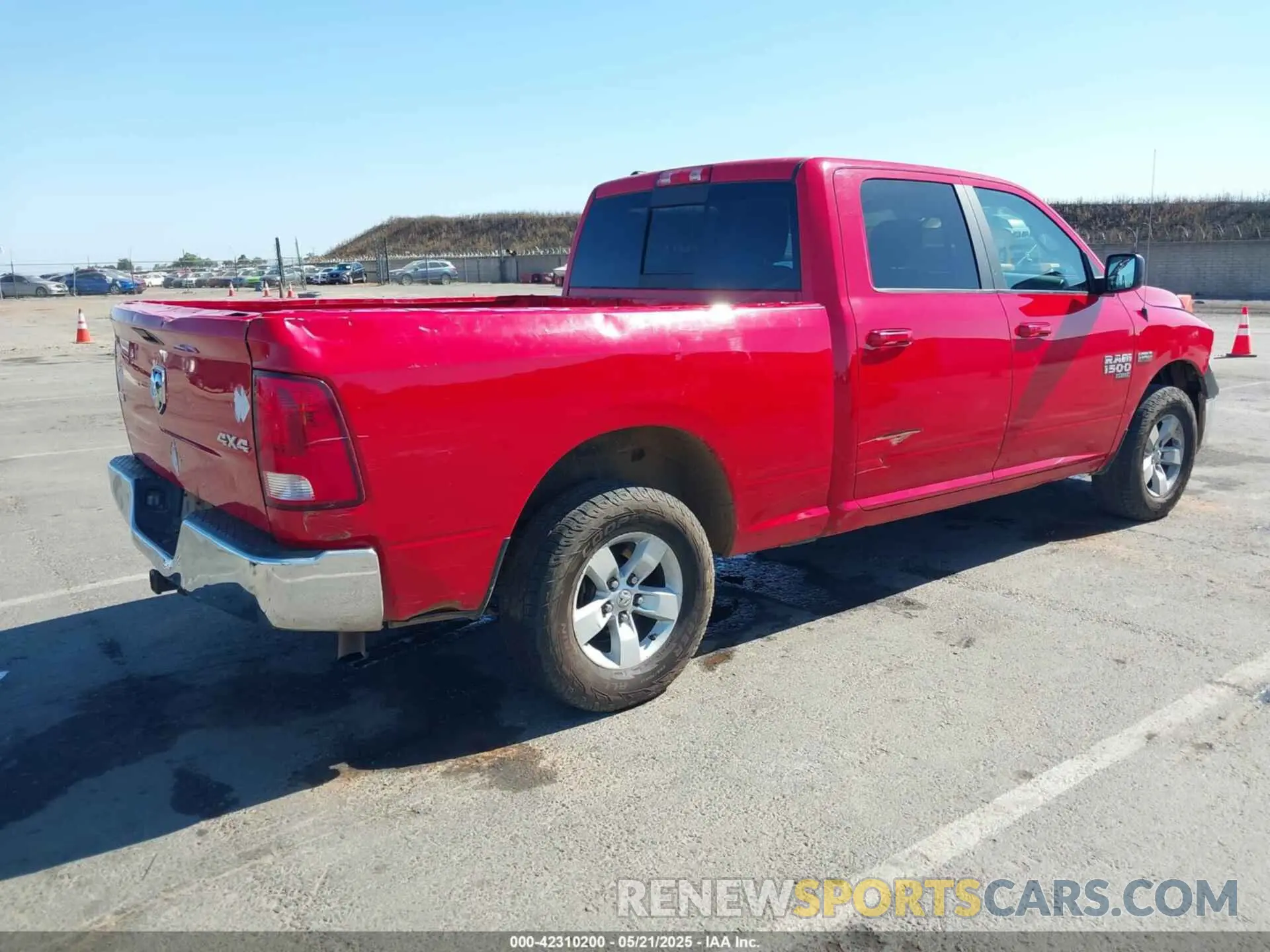 4 Photograph of a damaged car 1C6RR7TT1KS645993 RAM 1500 CLASSIC 2019