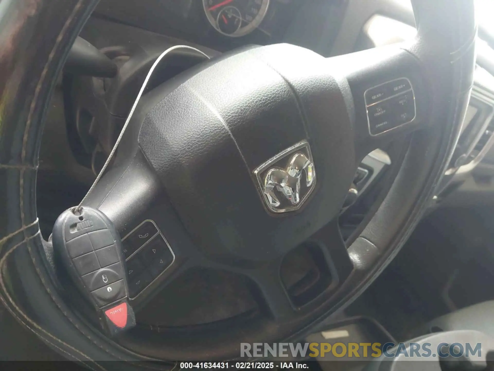11 Photograph of a damaged car 1C6RR7TT1KS654516 RAM 1500 CLASSIC 2019