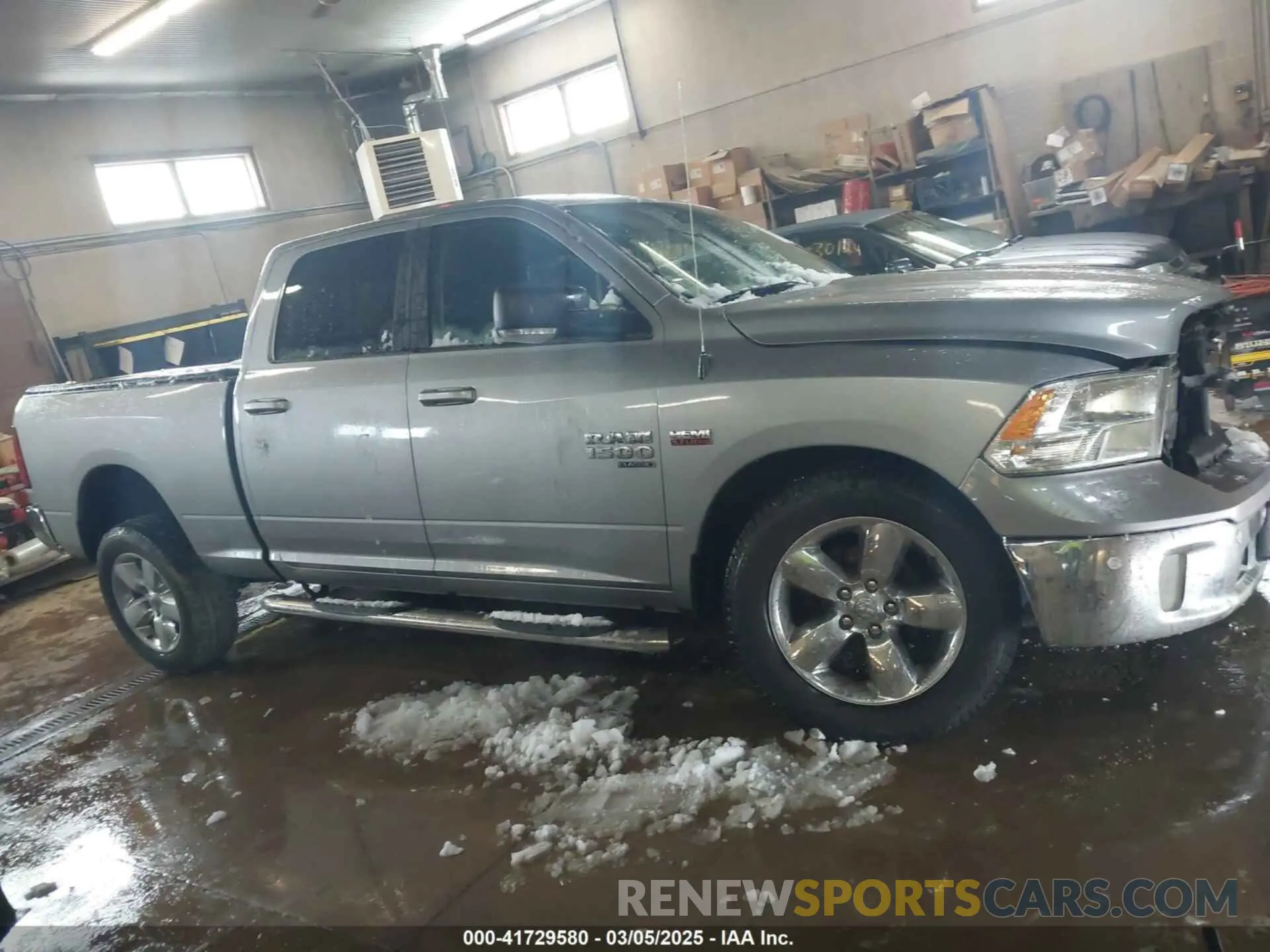 13 Photograph of a damaged car 1C6RR7TT3KS679191 RAM 1500 CLASSIC 2019