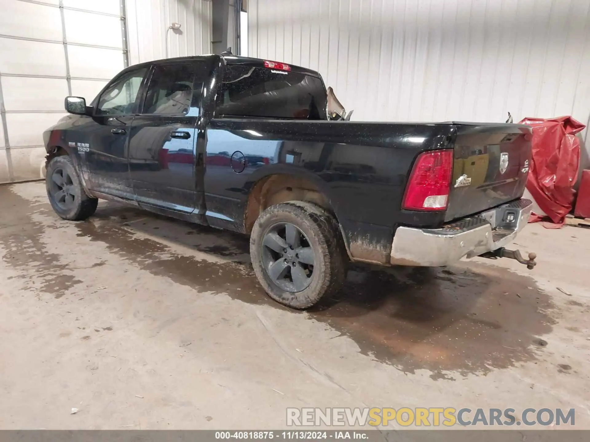 3 Photograph of a damaged car 1C6RR7TT4KS695349 RAM 1500 CLASSIC 2019