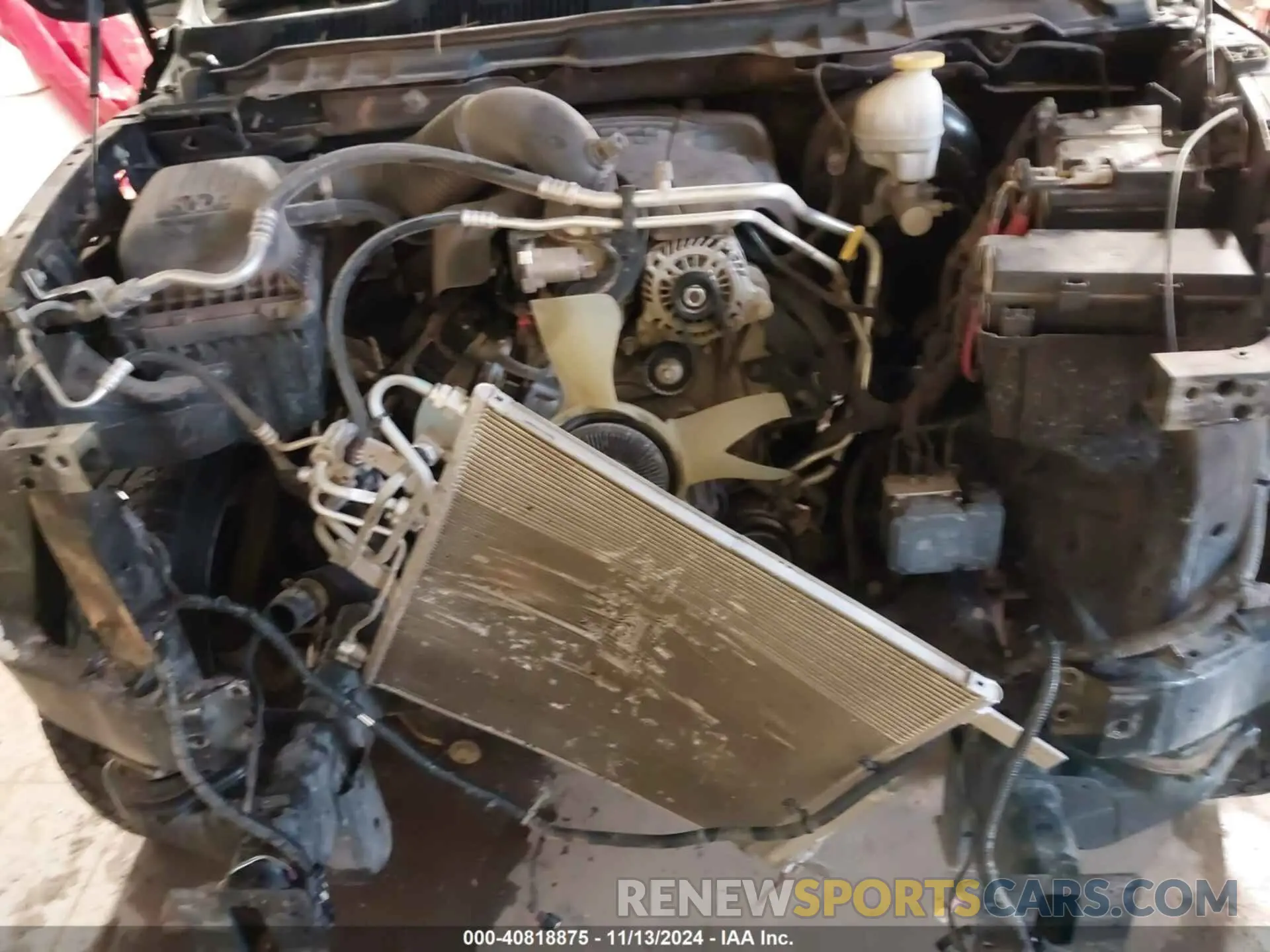 6 Photograph of a damaged car 1C6RR7TT4KS695349 RAM 1500 CLASSIC 2019
