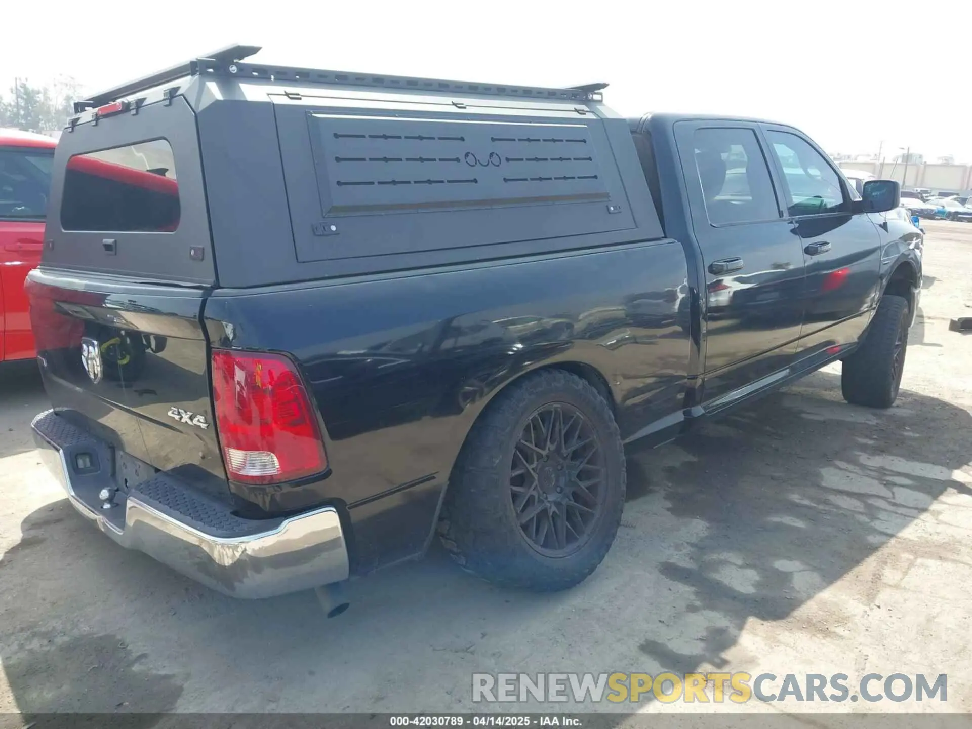 4 Photograph of a damaged car 1C6RR7TT7KS646226 RAM 1500 CLASSIC 2019
