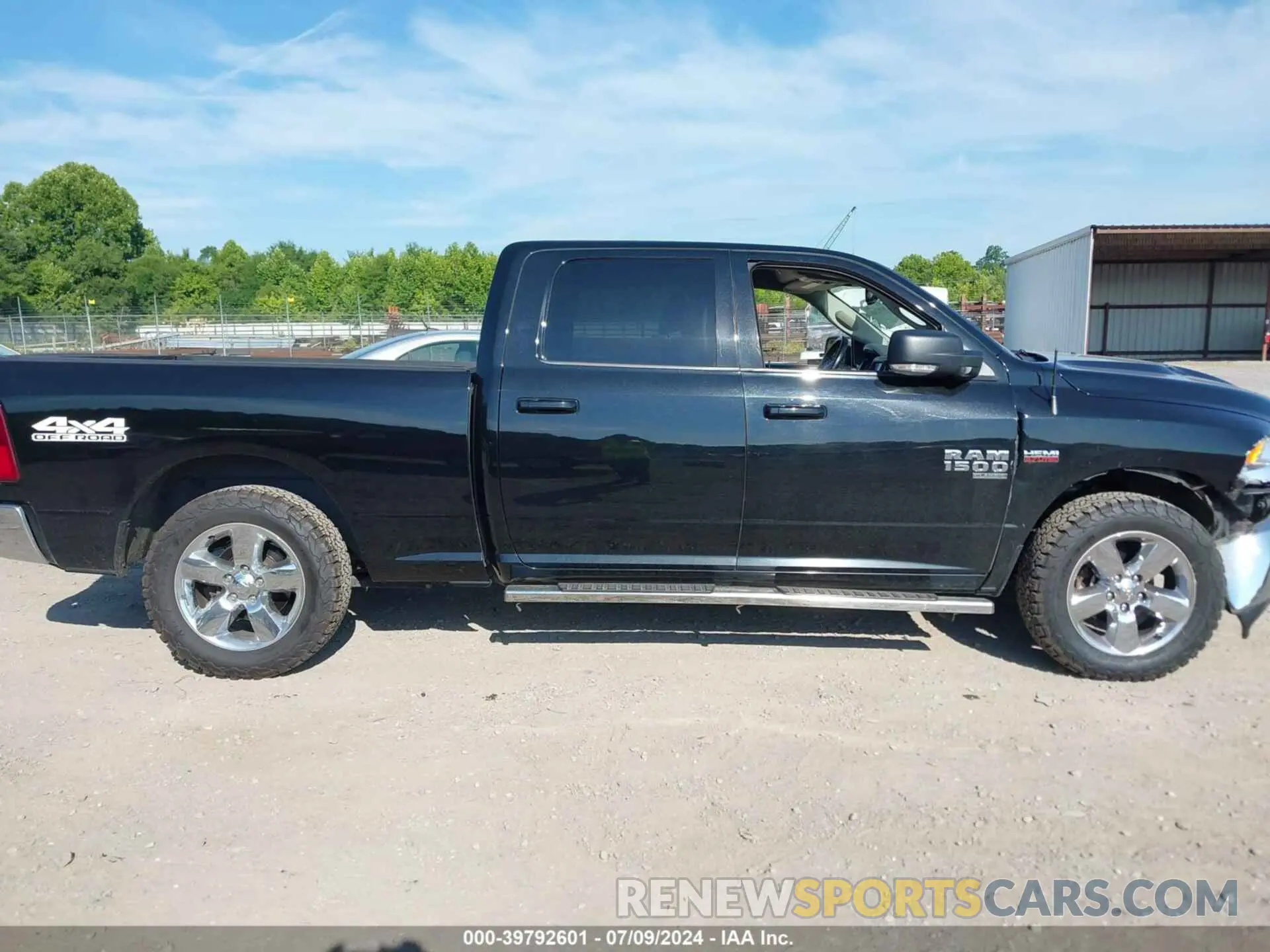 13 Photograph of a damaged car 1C6RR7TT7KS727632 RAM 1500 CLASSIC 2019