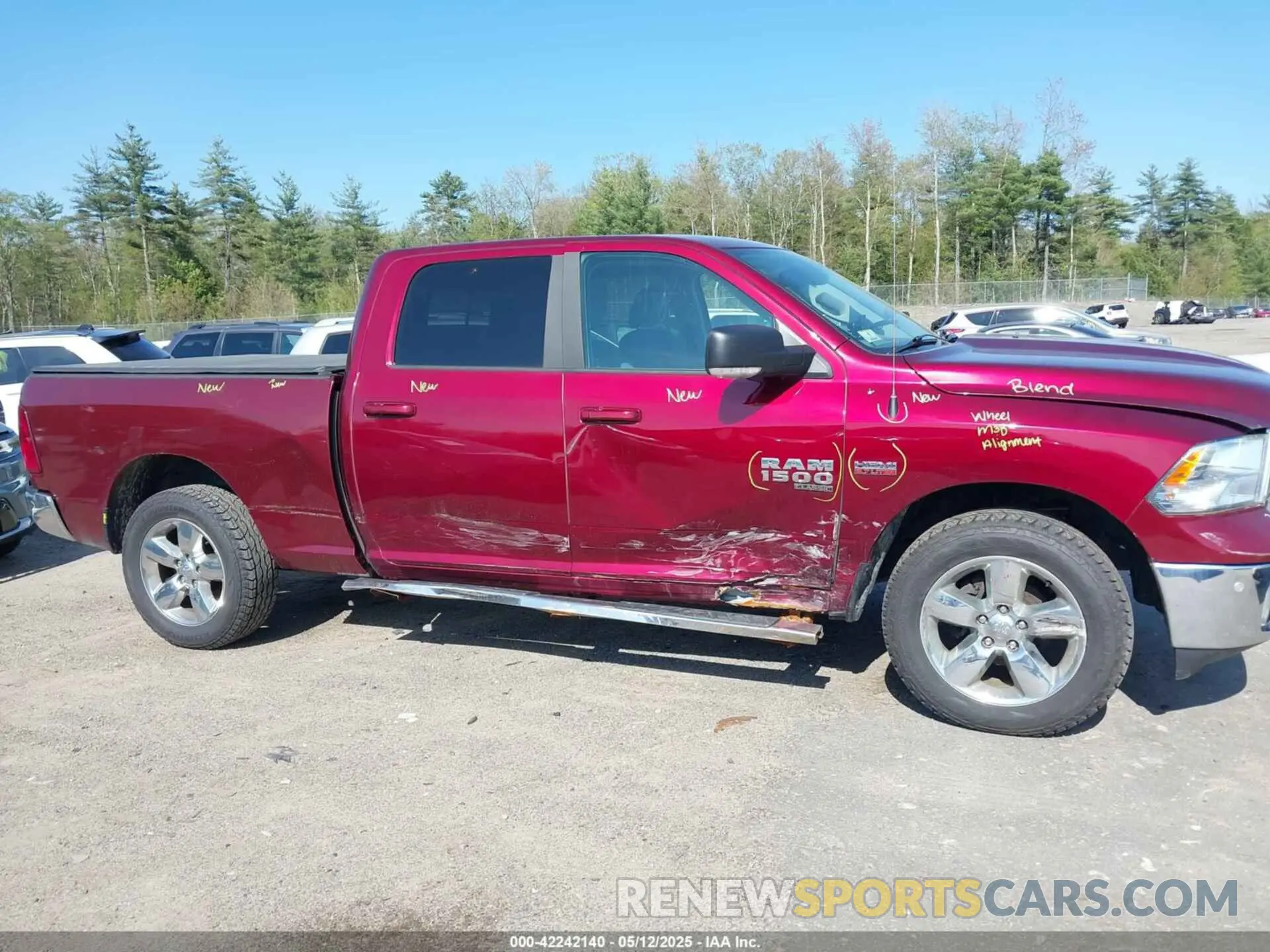 12 Photograph of a damaged car 1C6RR7TT8KS606267 RAM 1500 CLASSIC 2019