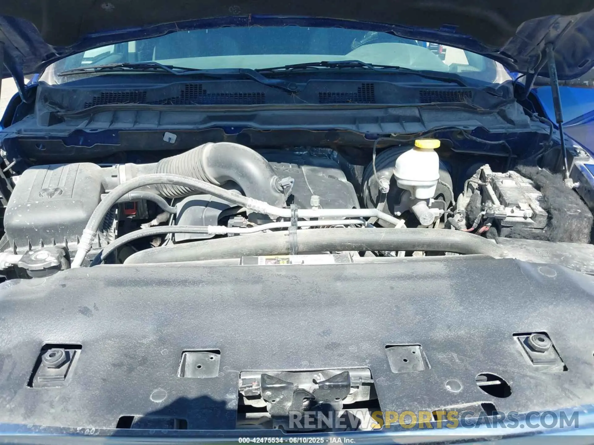 10 Photograph of a damaged car 1C6RR7TTXKS609297 RAM 1500 CLASSIC 2019