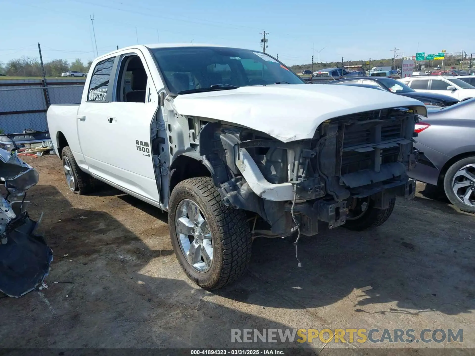 1 Photograph of a damaged car 1C6RR7TTXKS682833 RAM 1500 CLASSIC 2019