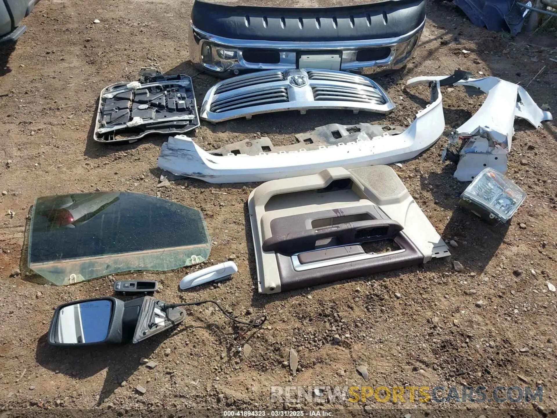 12 Photograph of a damaged car 1C6RR7TTXKS682833 RAM 1500 CLASSIC 2019