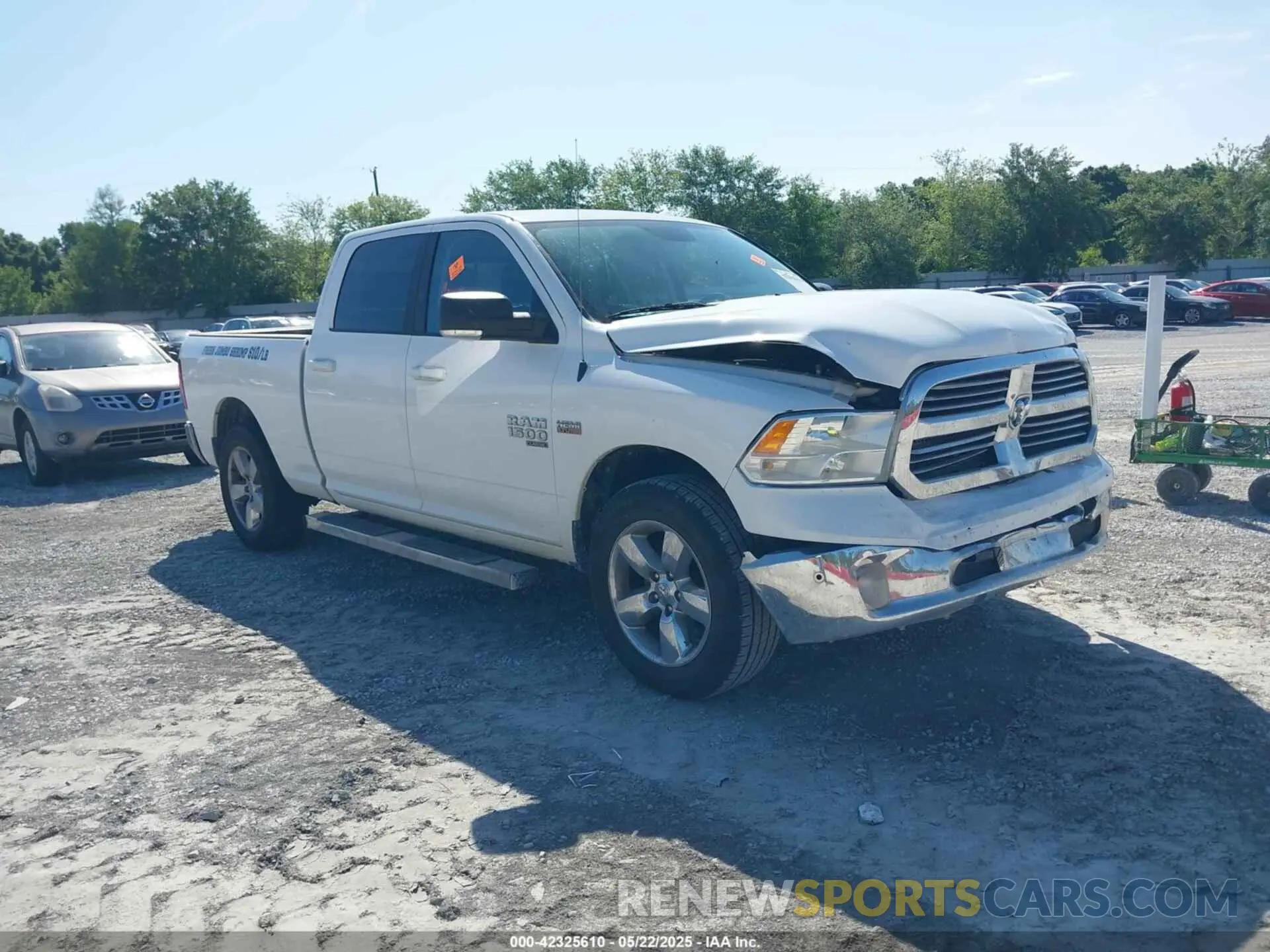1 Photograph of a damaged car 1C6RR7TTXKS724370 RAM 1500 CLASSIC 2019