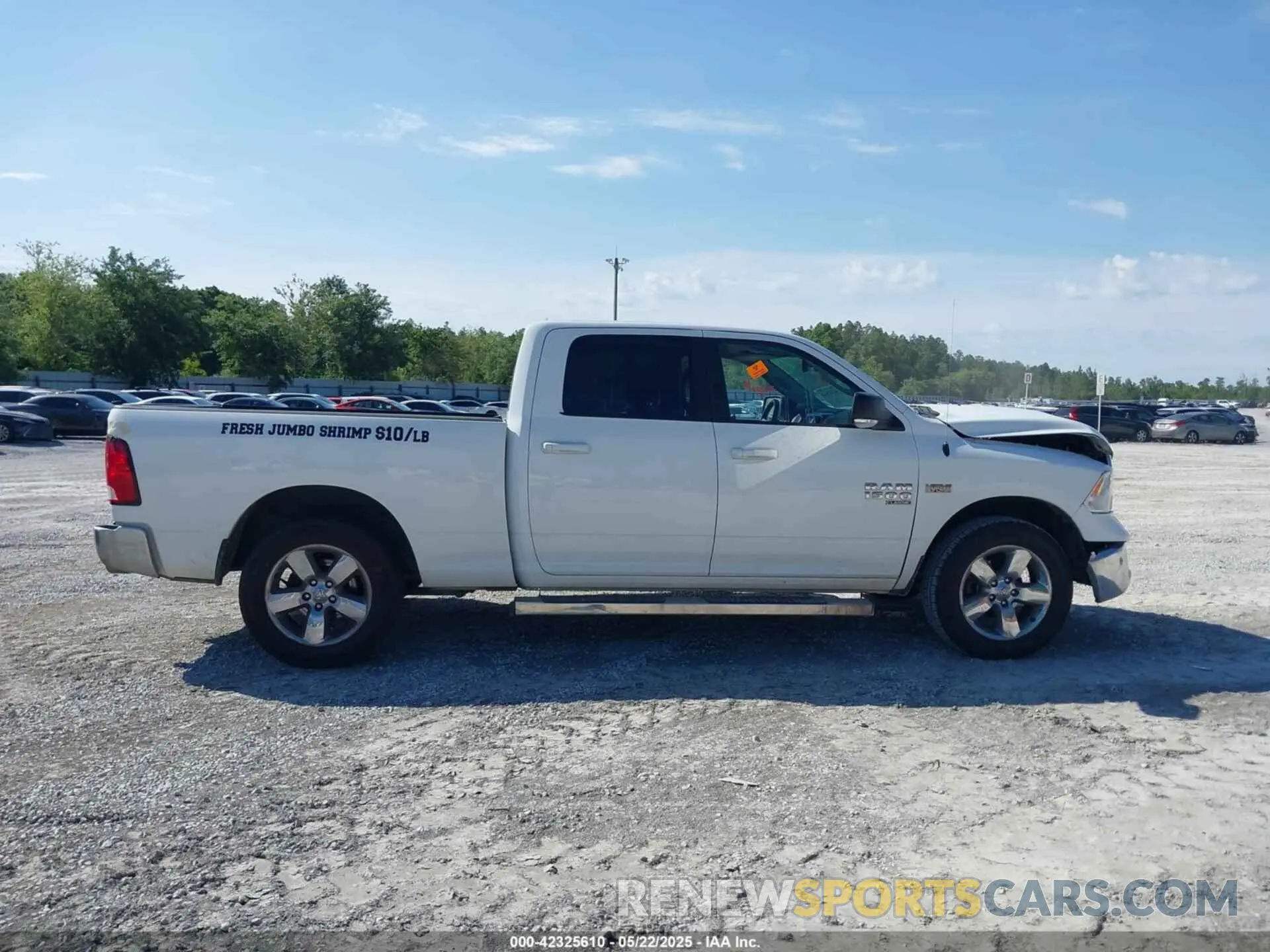 13 Photograph of a damaged car 1C6RR7TTXKS724370 RAM 1500 CLASSIC 2019