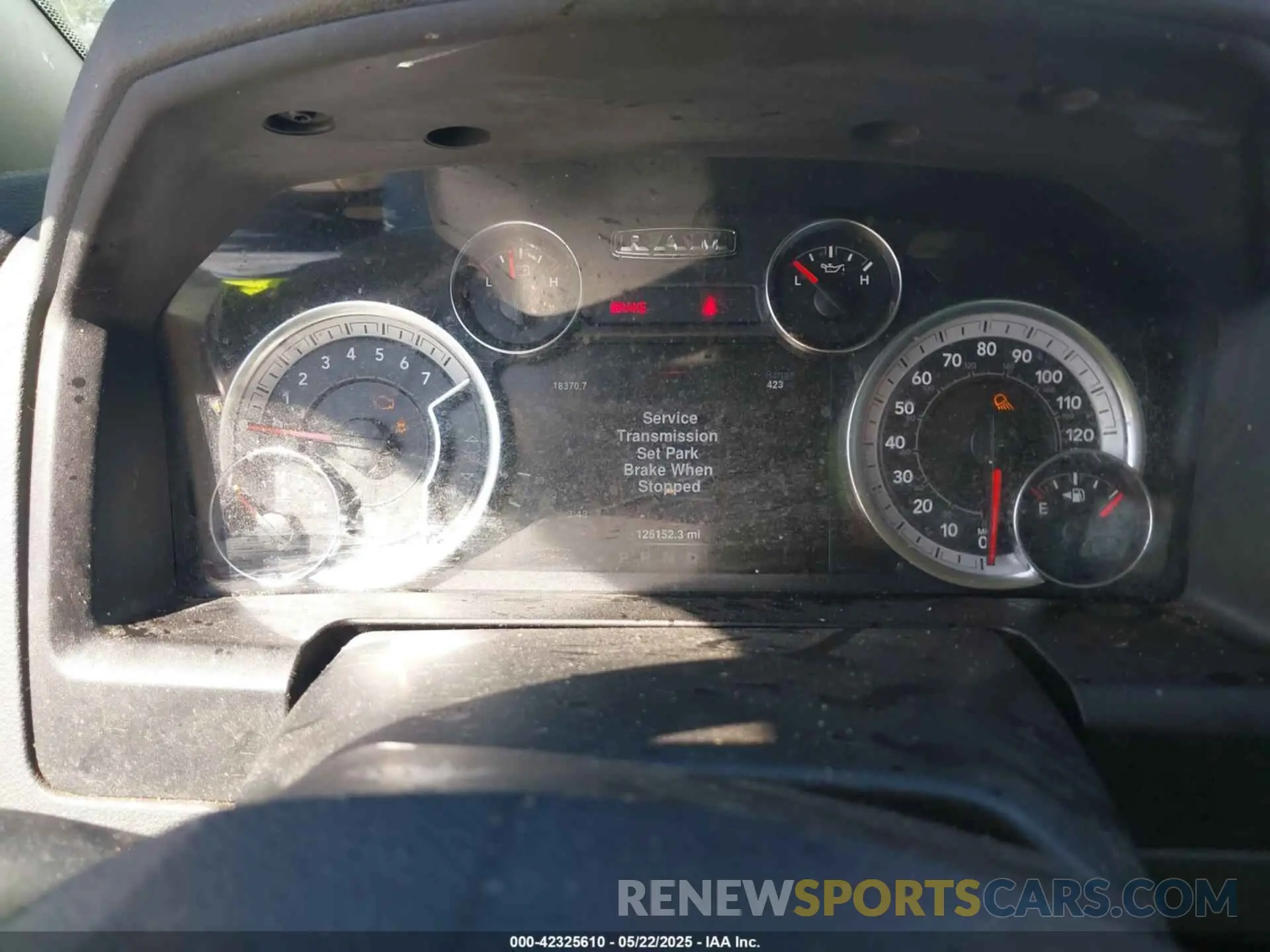 7 Photograph of a damaged car 1C6RR7TTXKS724370 RAM 1500 CLASSIC 2019